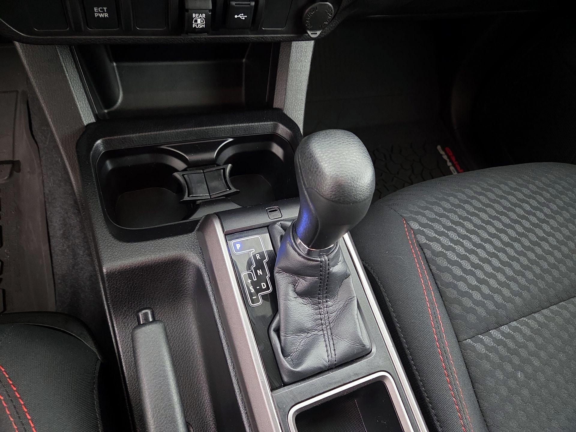 Thumbnail: 2021 Toyota Tacoma - 17