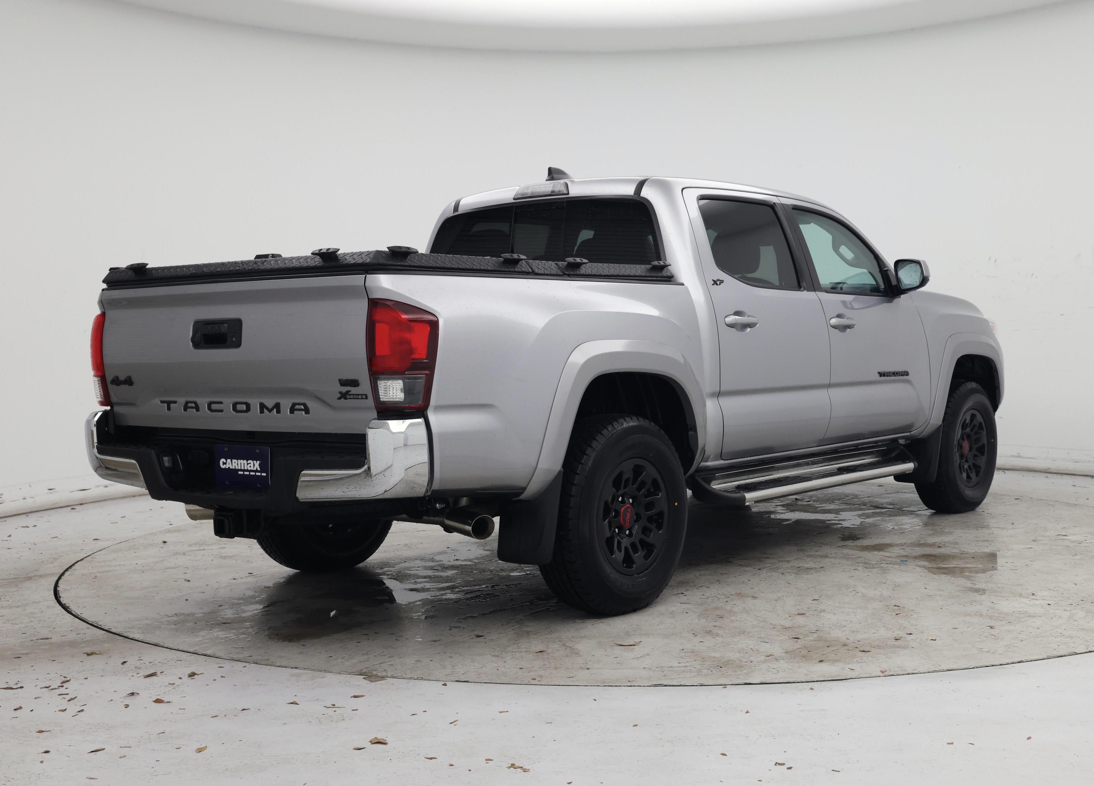 Thumbnail: 2021 Toyota Tacoma - 8