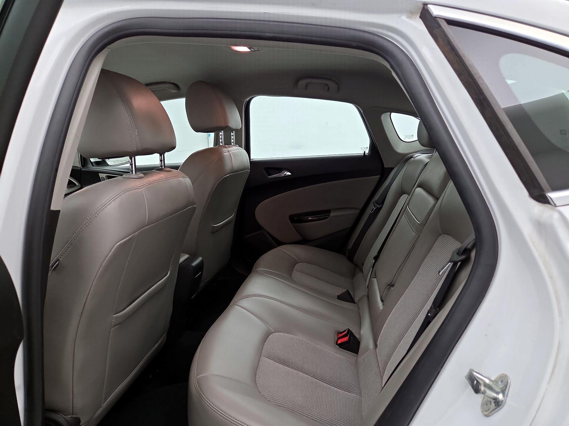 Thumbnail: 2016 Buick Verano - 18