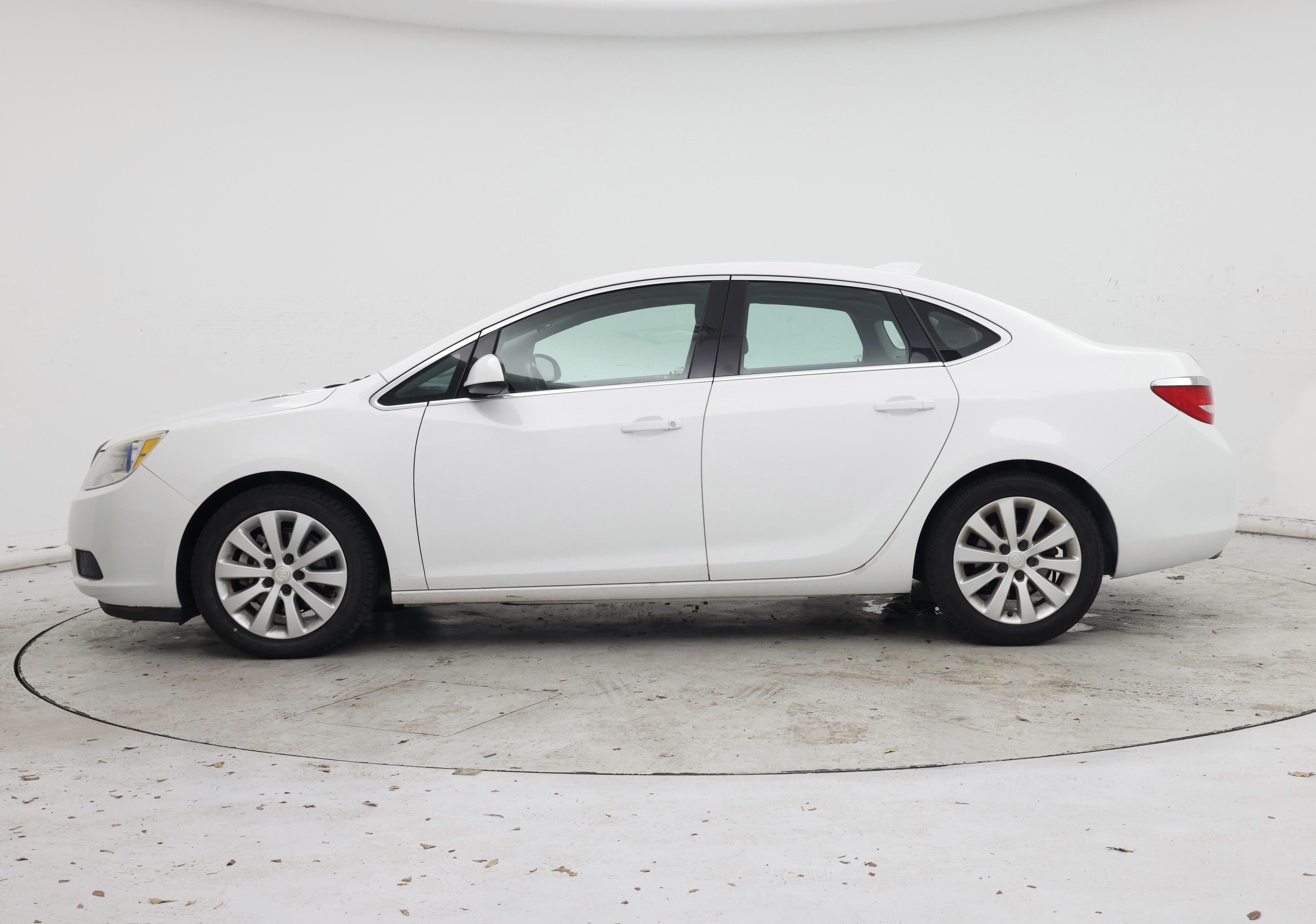 Thumbnail: 2016 Buick Verano - 3