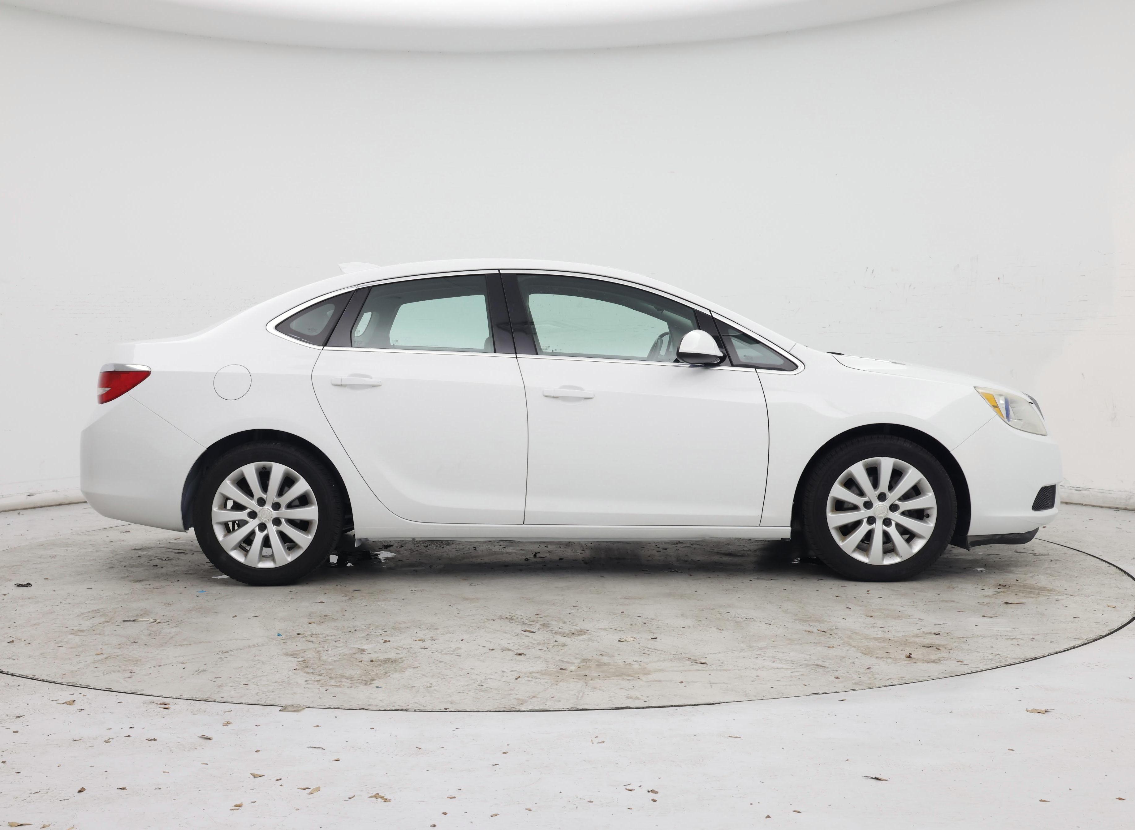 Thumbnail: 2016 Buick Verano - 7