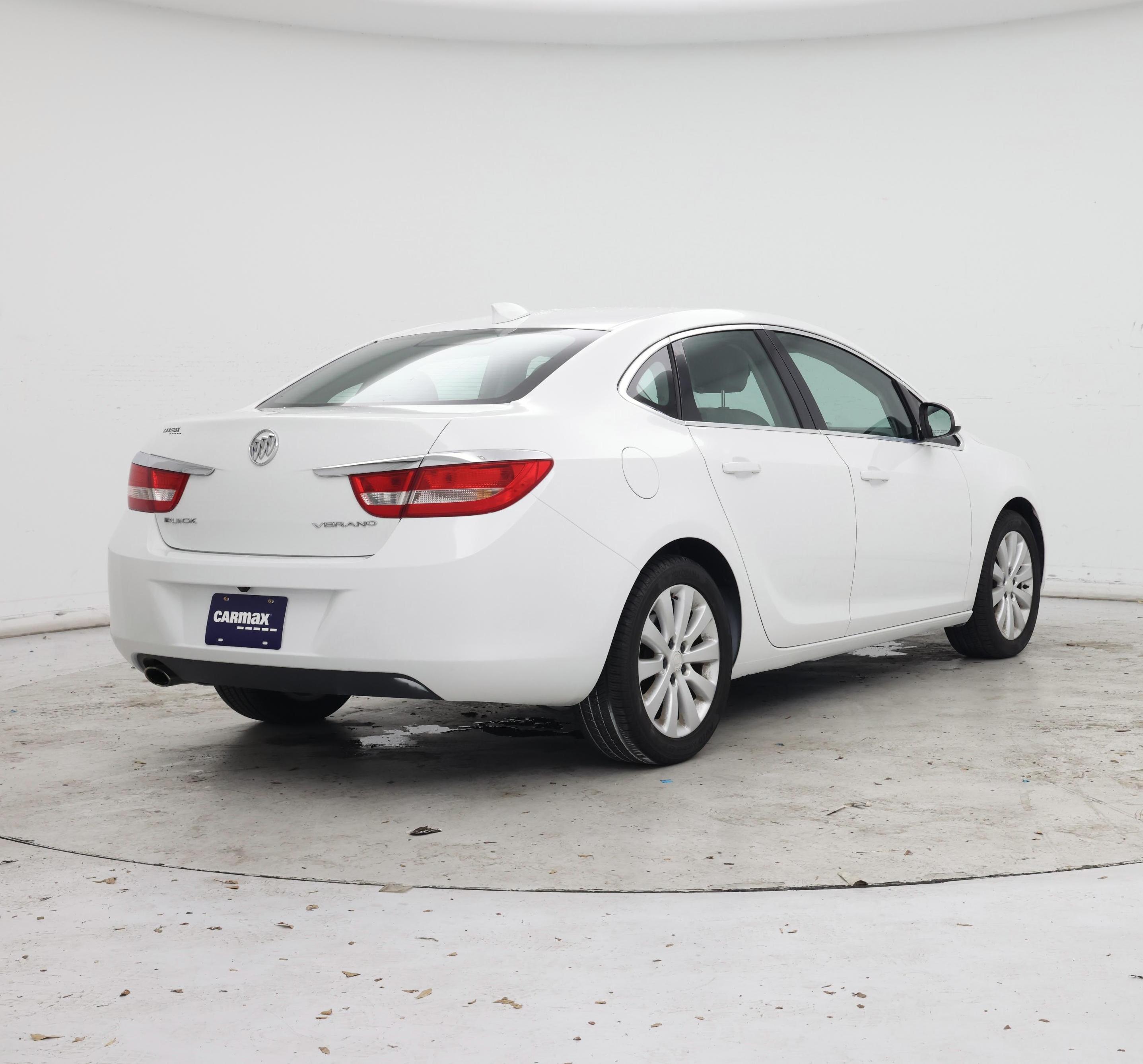 Thumbnail: 2016 Buick Verano - 8