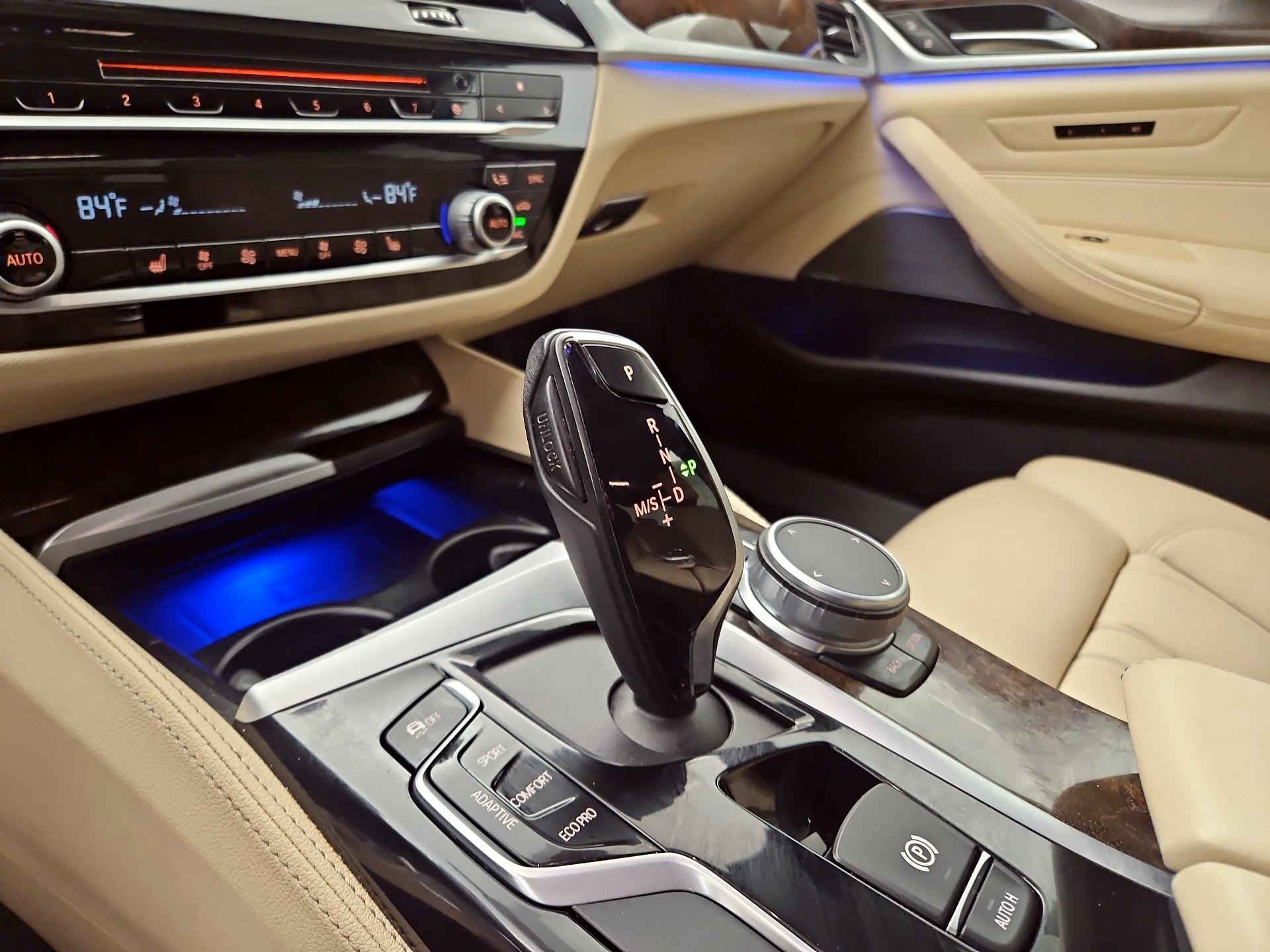 Thumbnail: 2019 BMW 5 Series - 18