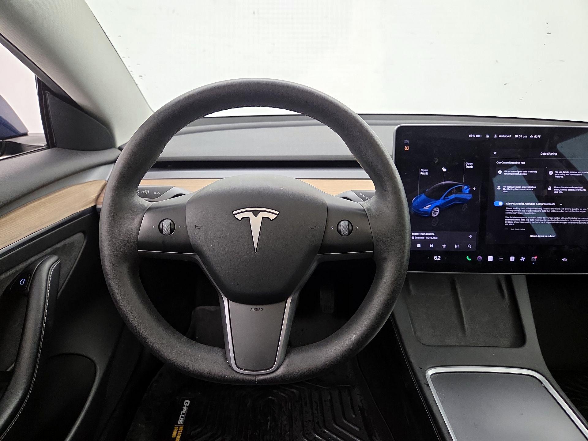 Thumbnail: 2022 Tesla Model 3 - 10