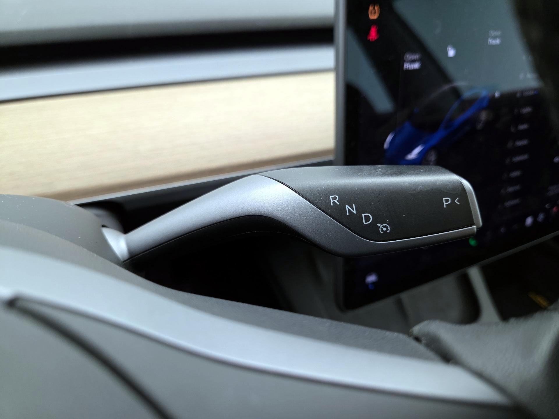 Thumbnail: 2022 Tesla Model 3 - 17