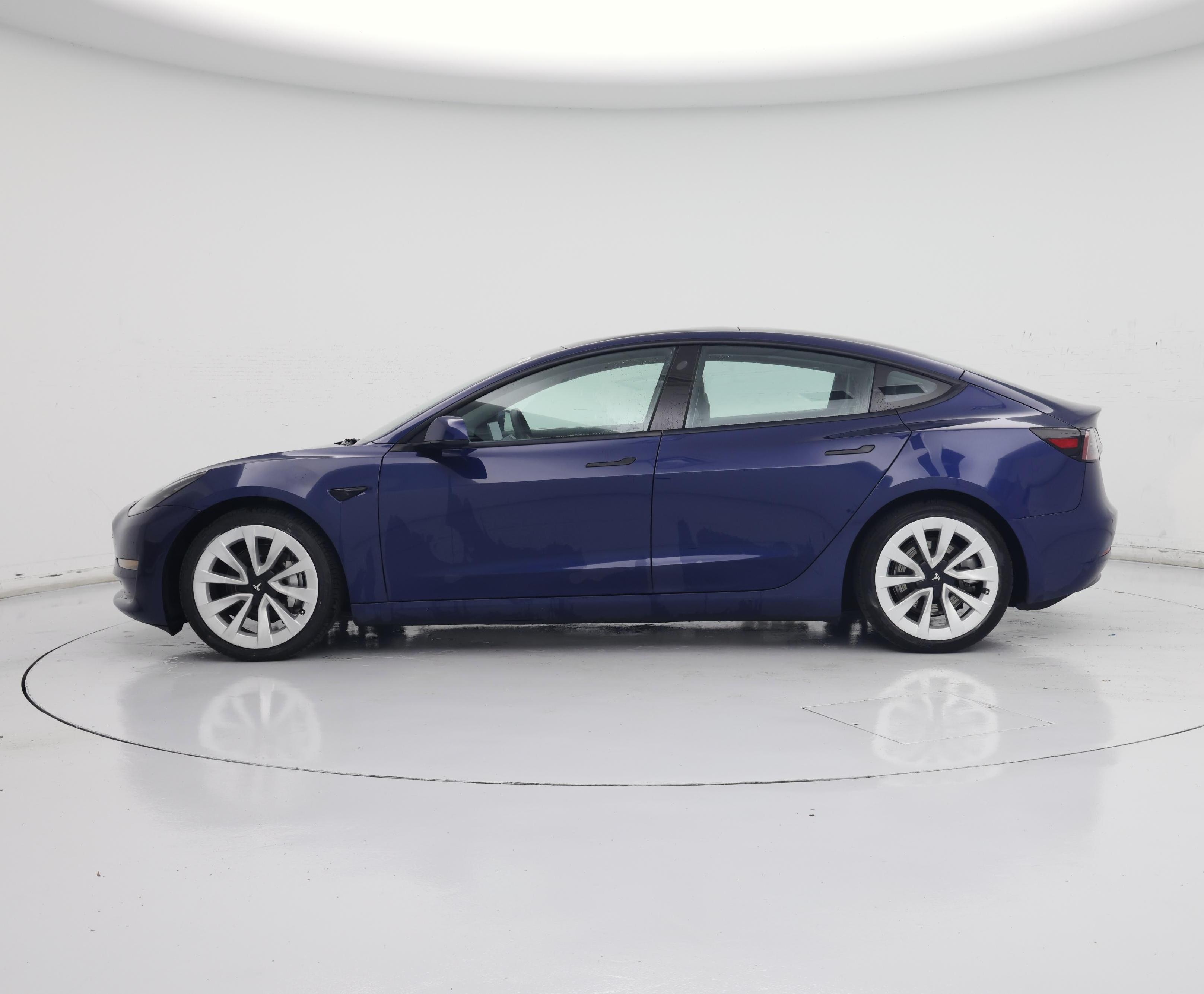 Thumbnail: 2022 Tesla Model 3 - 3