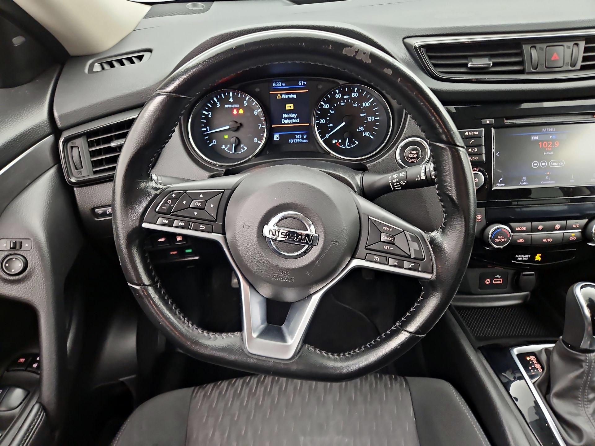 Thumbnail: 2020 Nissan Rogue - 10