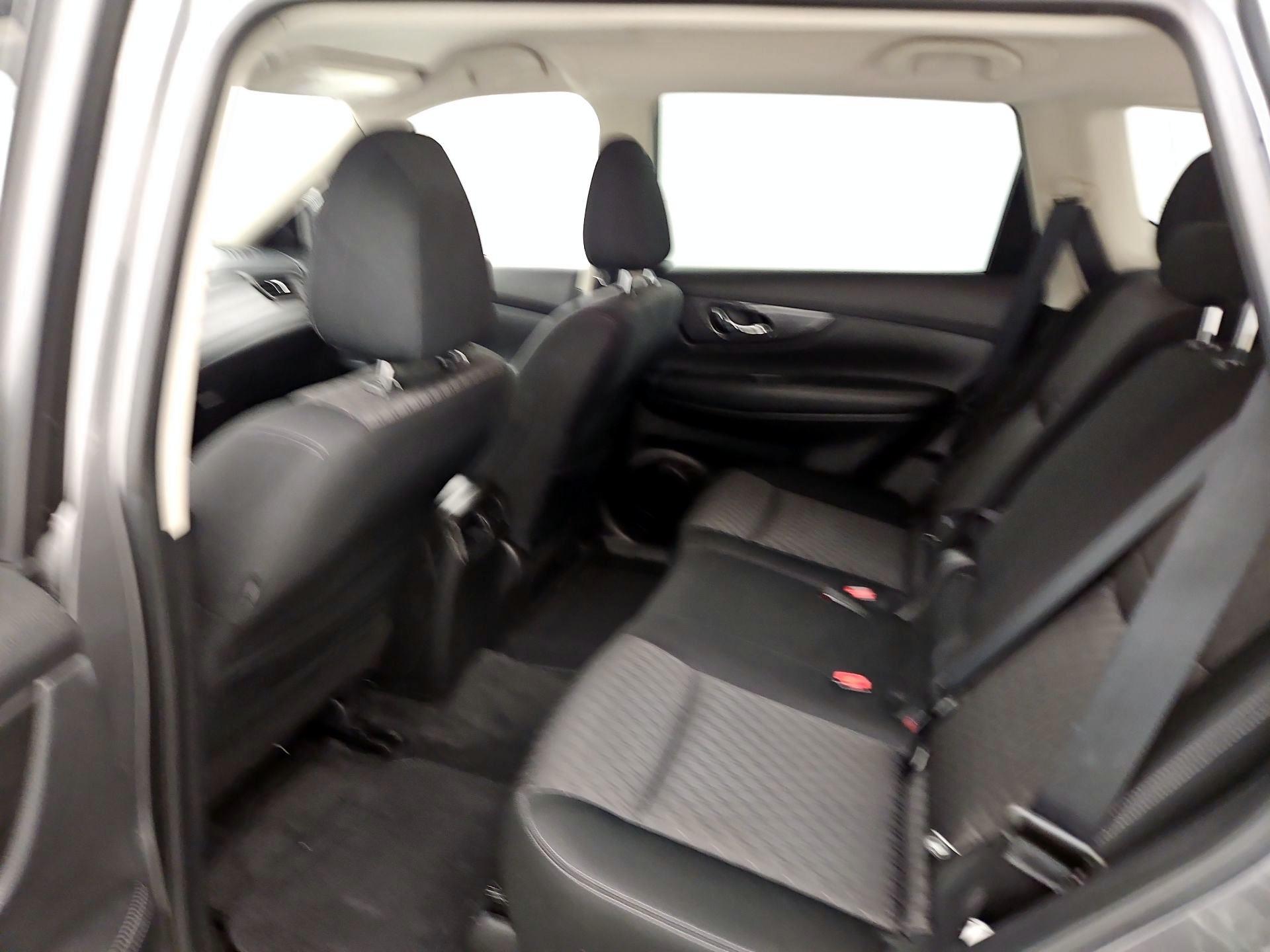 Thumbnail: 2020 Nissan Rogue - 19