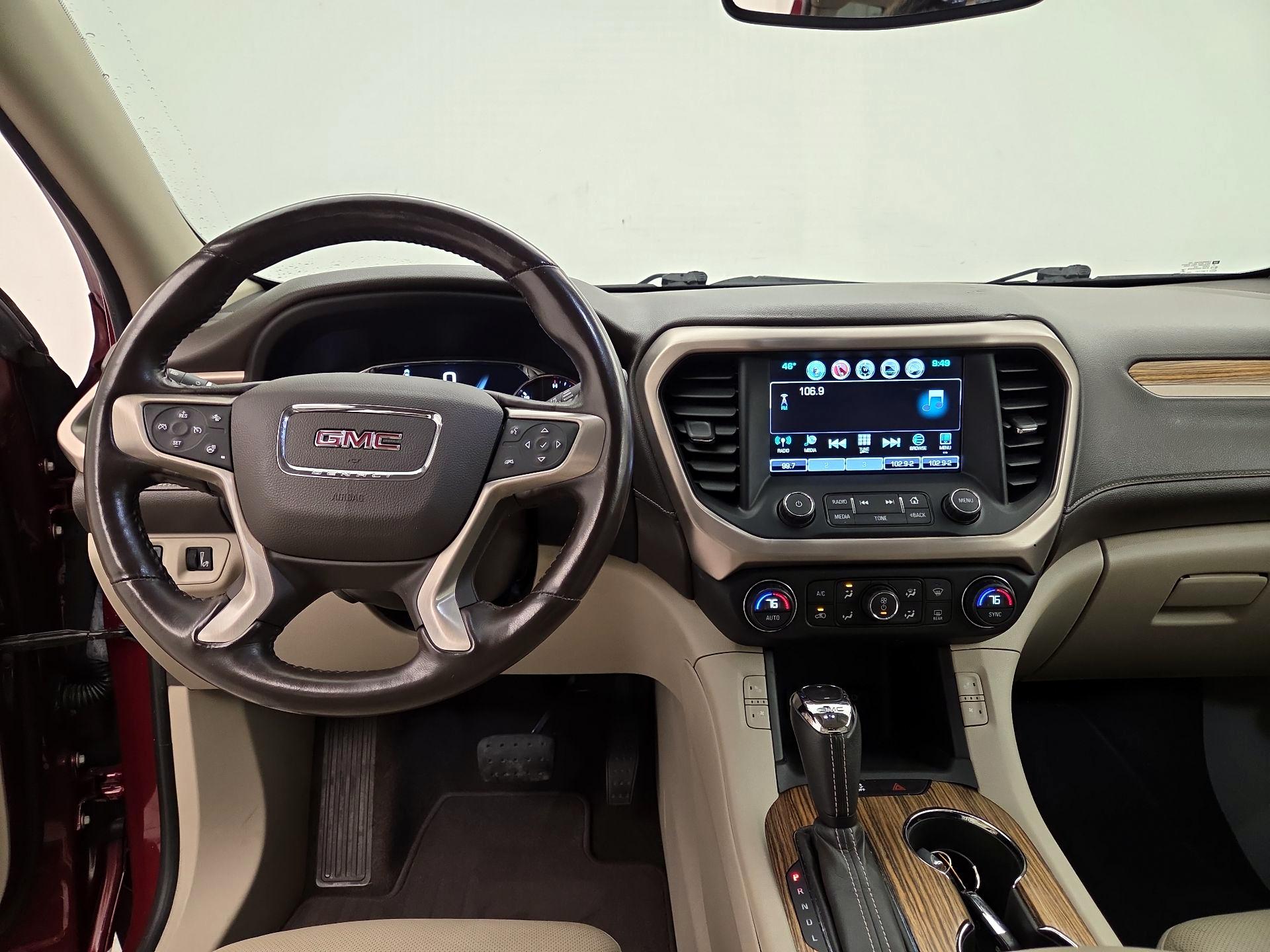 Thumbnail: 2017 GMC Acadia - 9