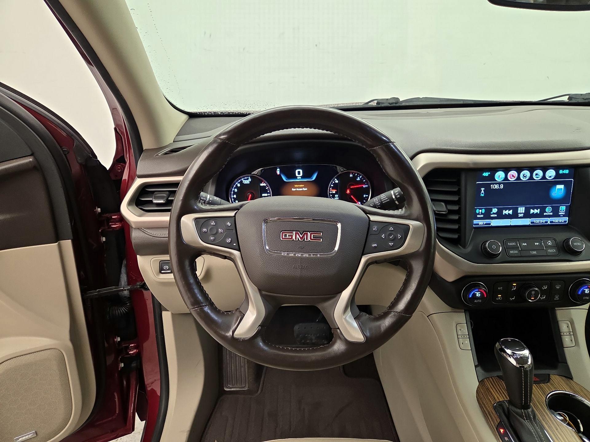 Thumbnail: 2017 GMC Acadia - 10