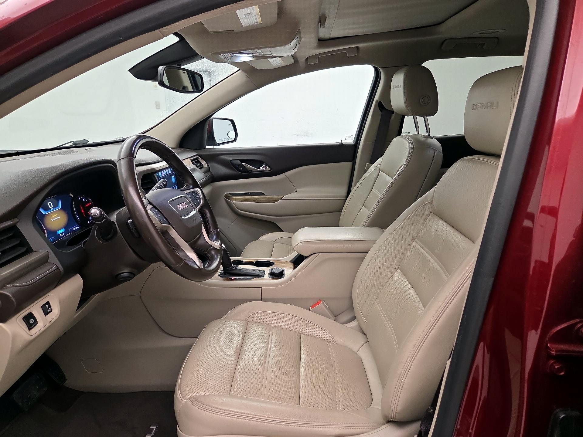 Thumbnail: 2017 GMC Acadia - 11