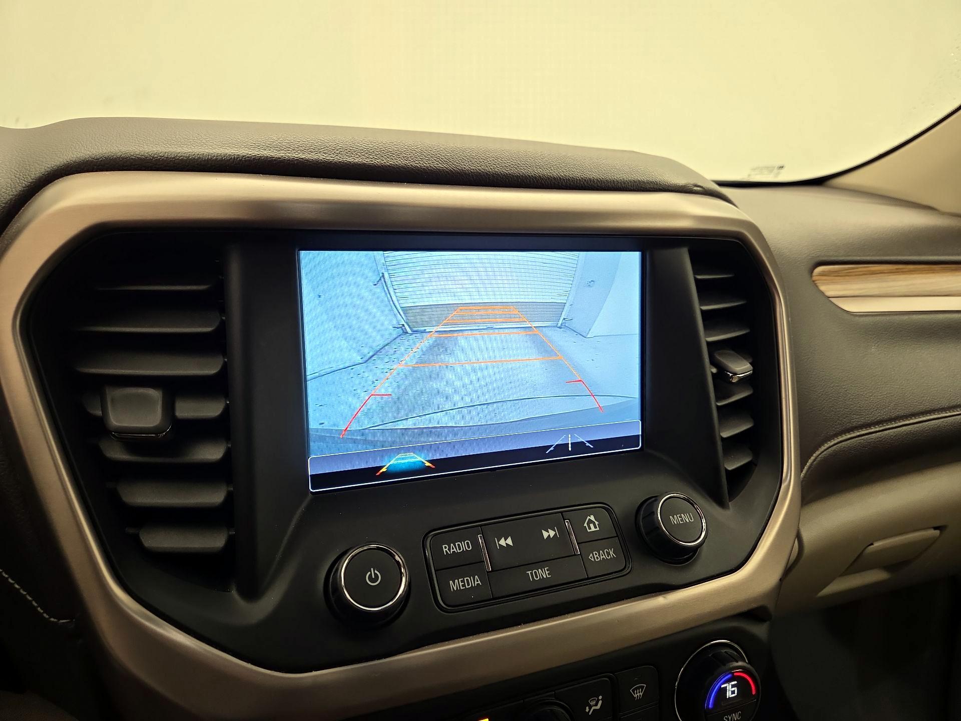 Thumbnail: 2017 GMC Acadia - 14