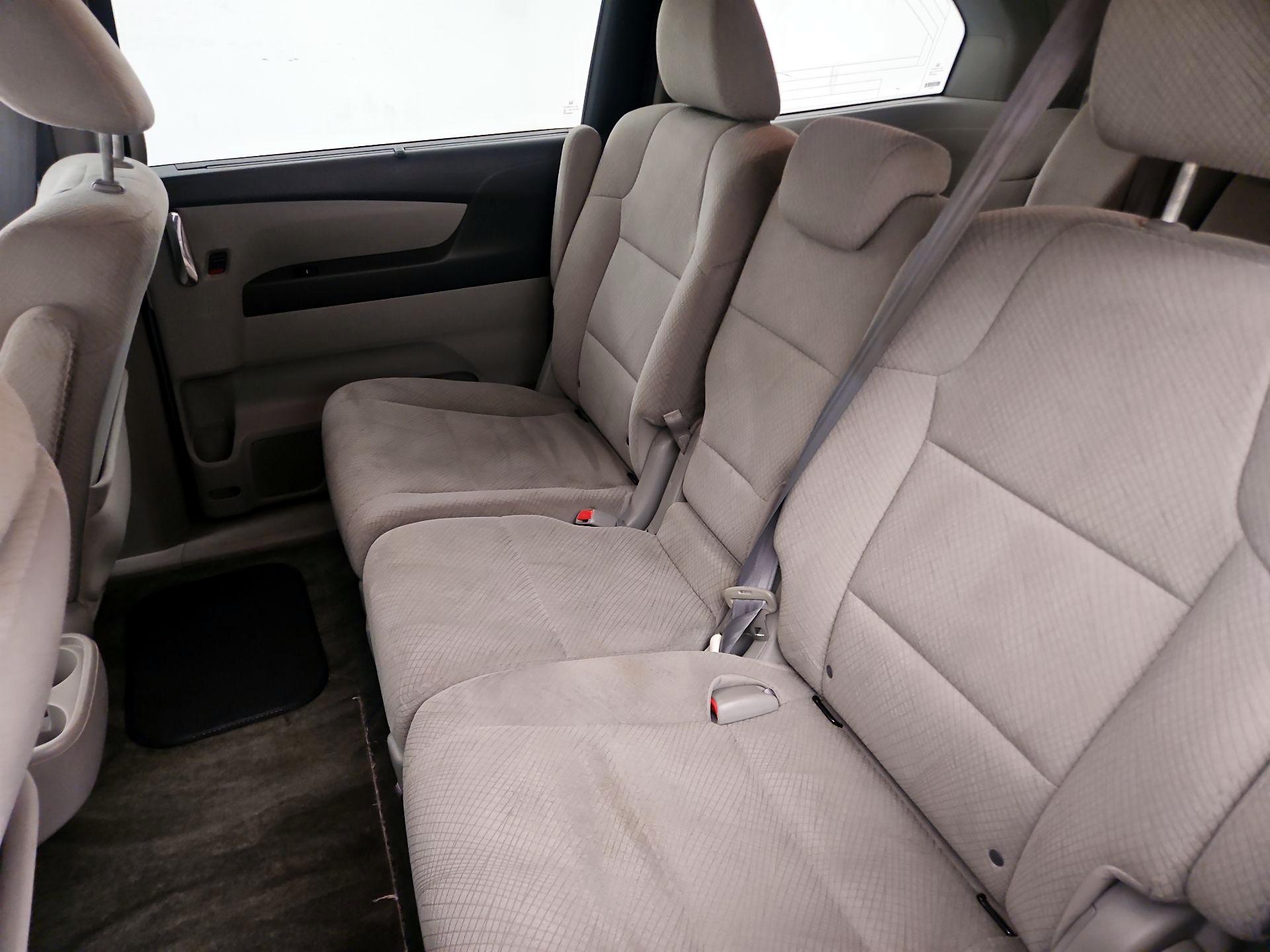 Thumbnail: 2016 Honda Odyssey - 19