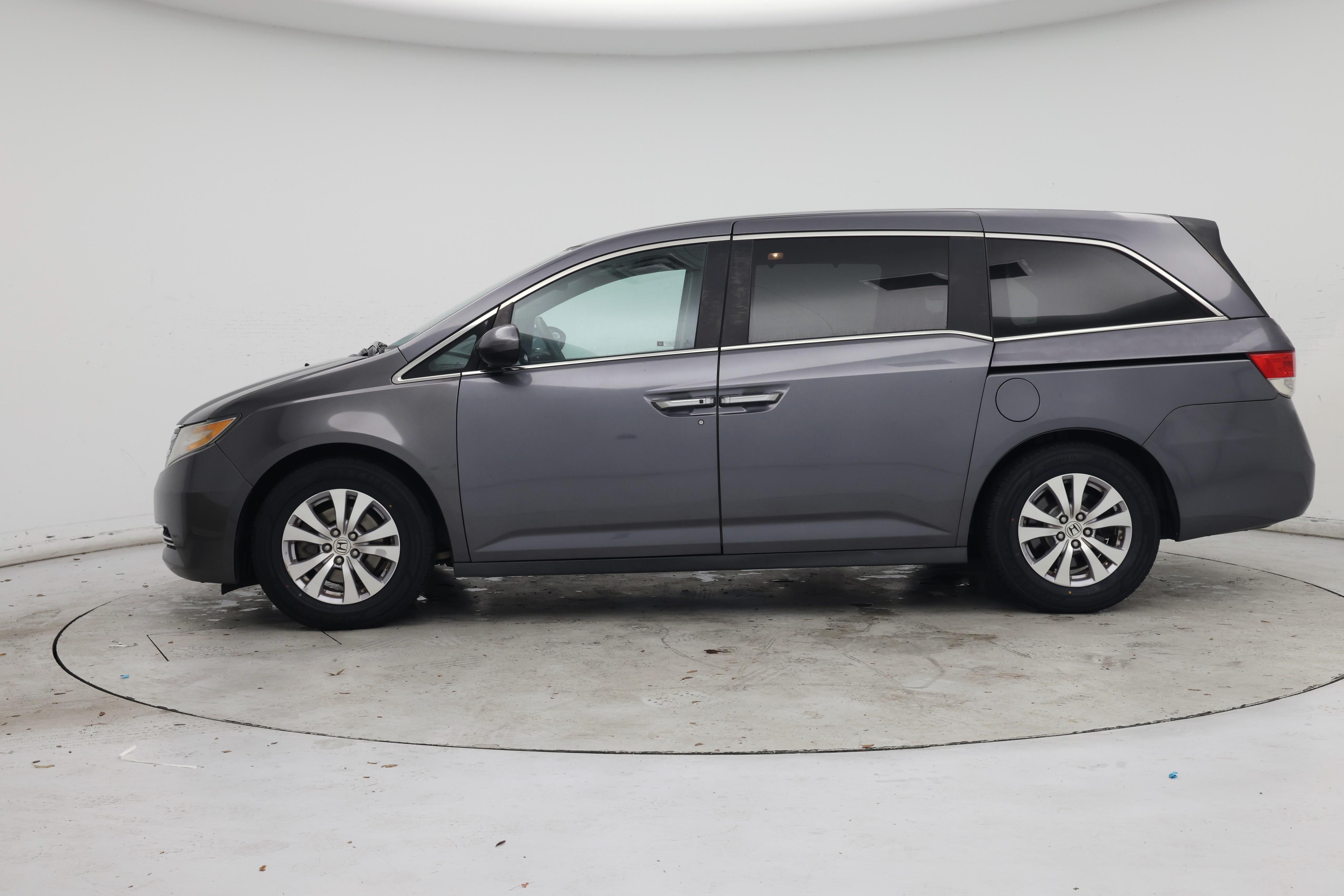 Thumbnail: 2016 Honda Odyssey - 3