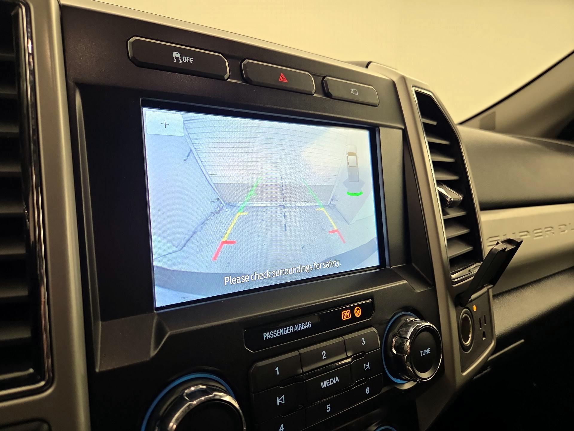 Thumbnail: 2021 Ford F-250 - 14