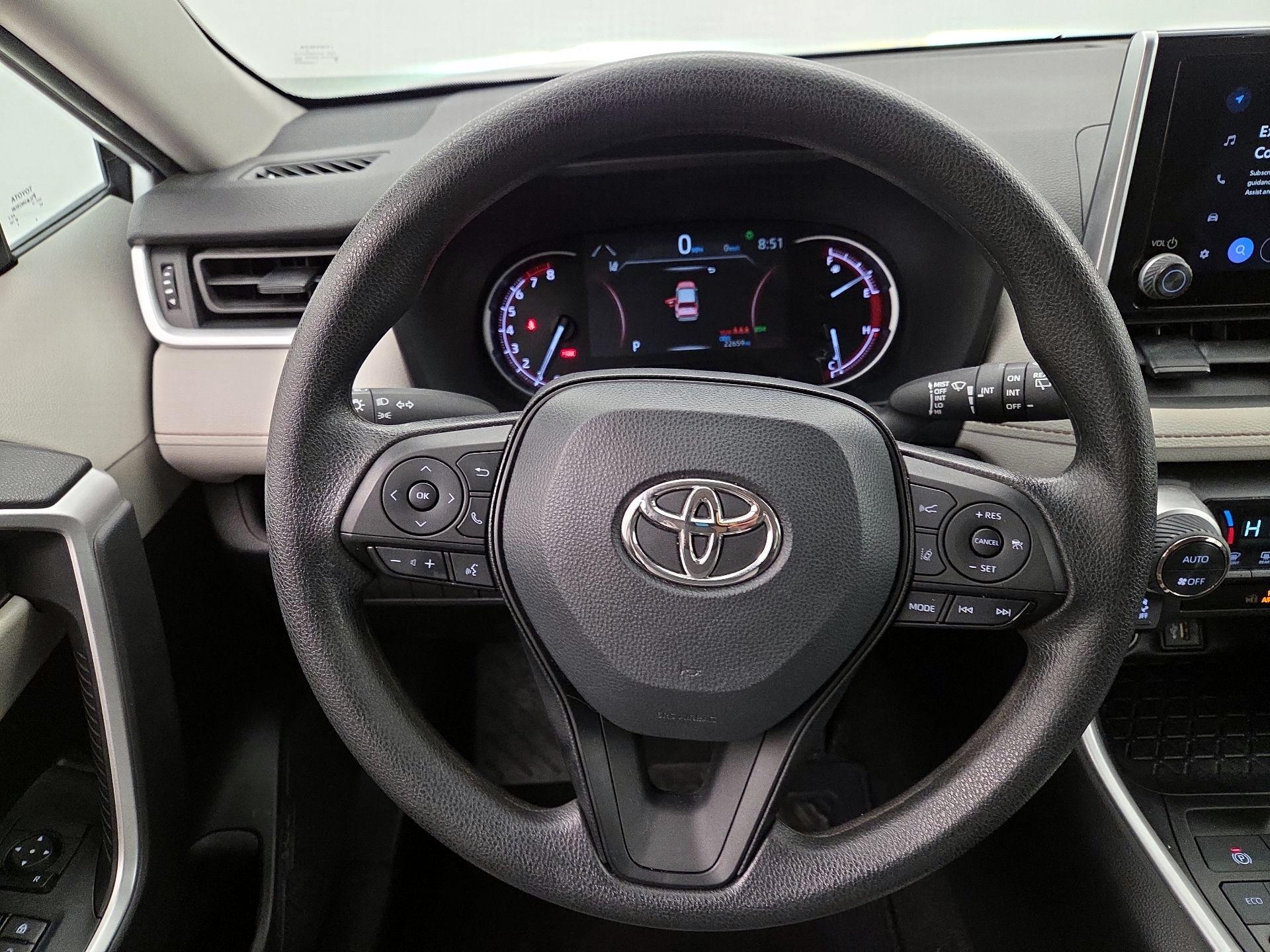 Thumbnail: 2023 Toyota RAV4 - 10