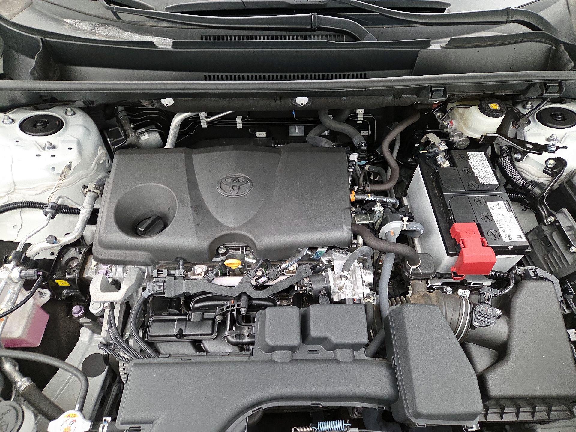 Thumbnail: 2023 Toyota RAV4 - 20