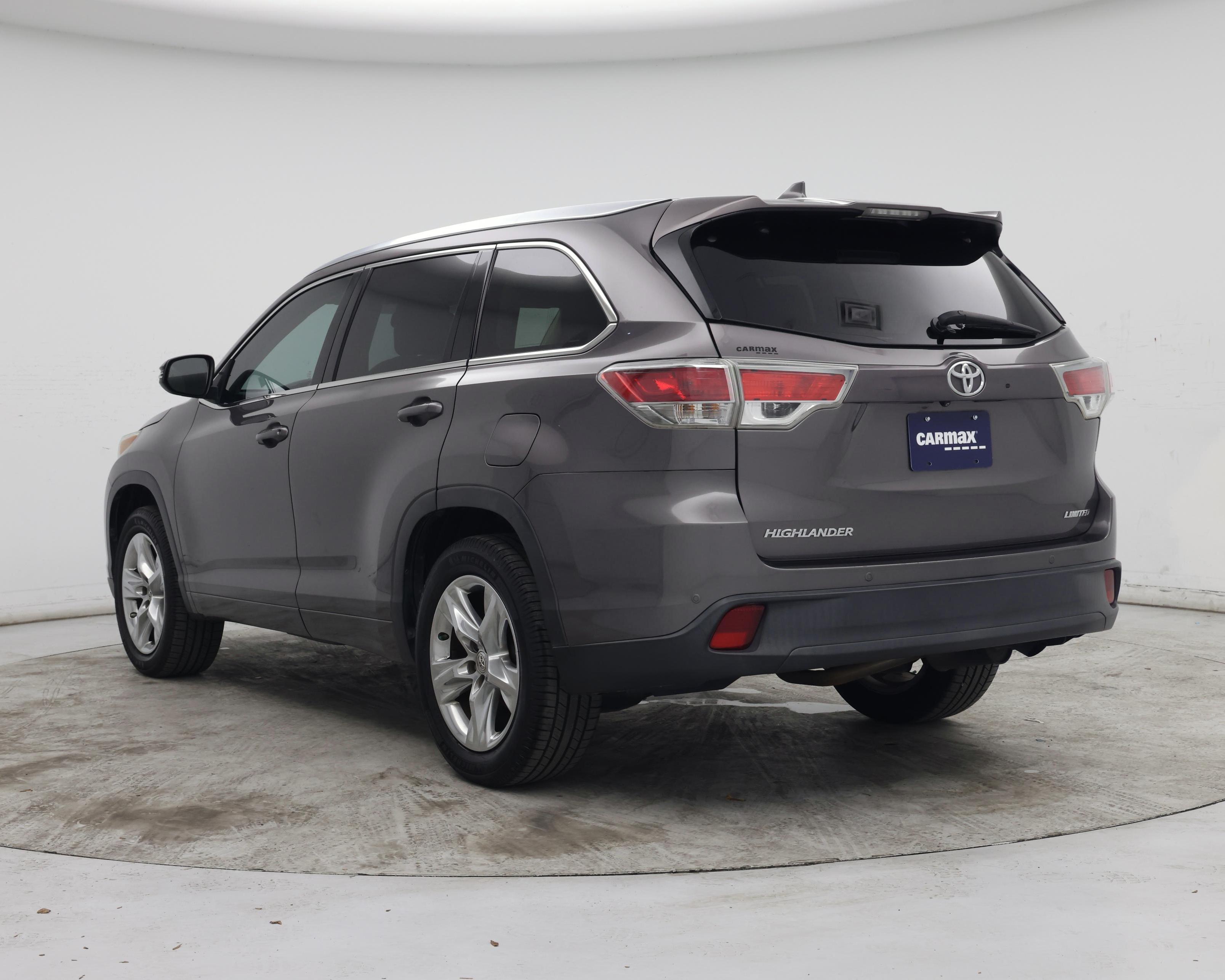 Thumbnail: 2014 Toyota Highlander - 2