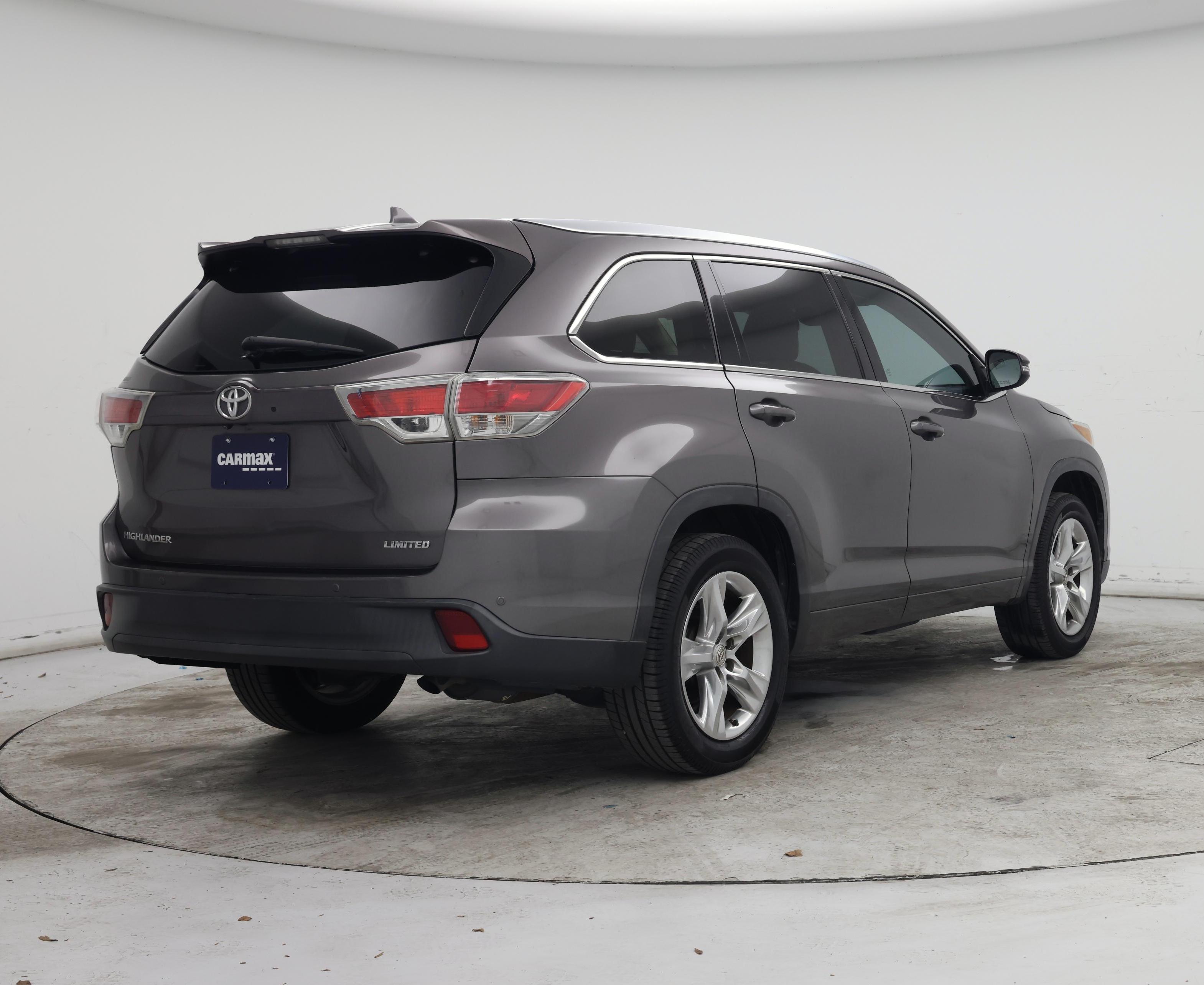 Thumbnail: 2014 Toyota Highlander - 8