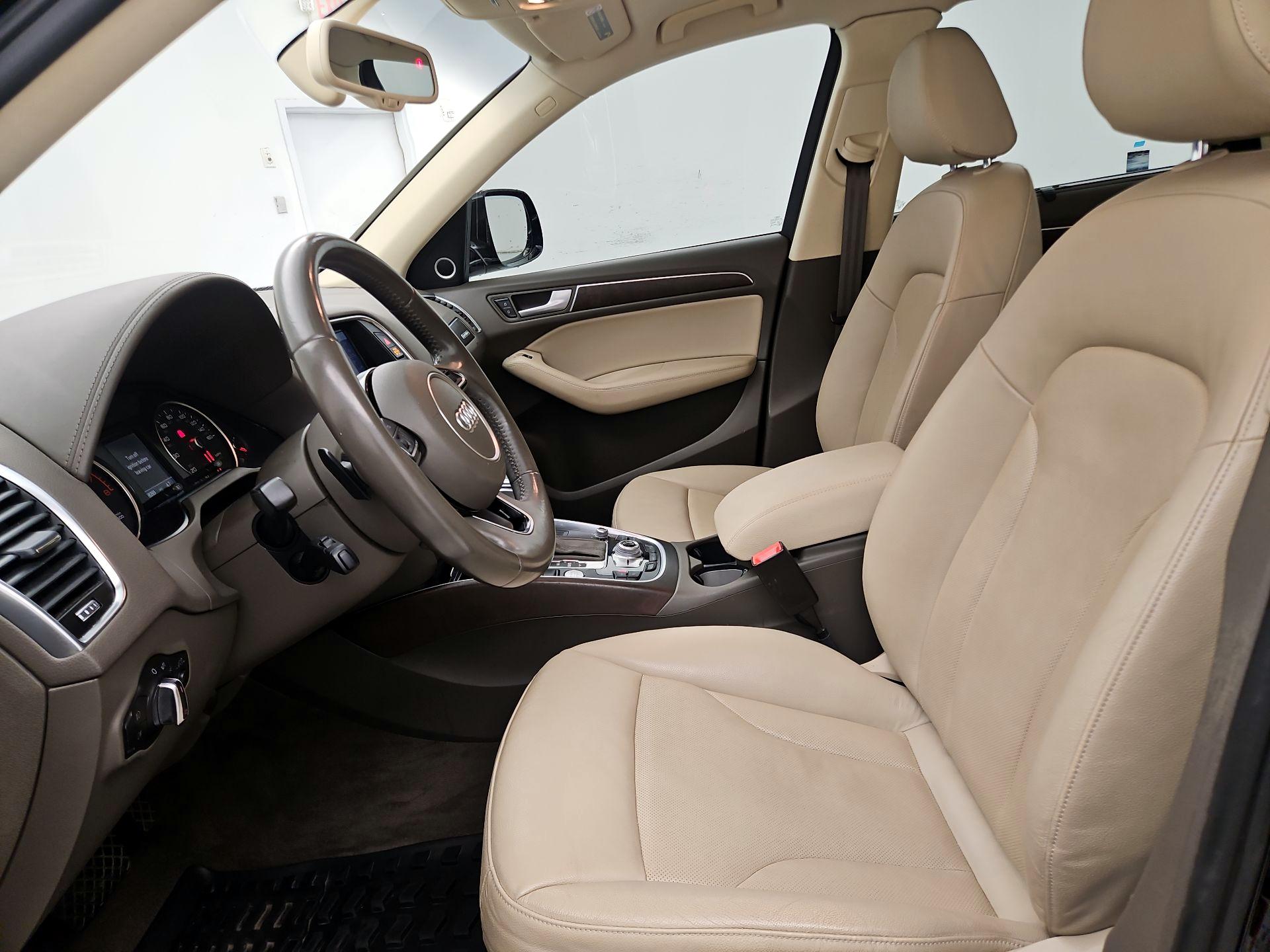 Thumbnail: 2017 Audi Q5 - 11