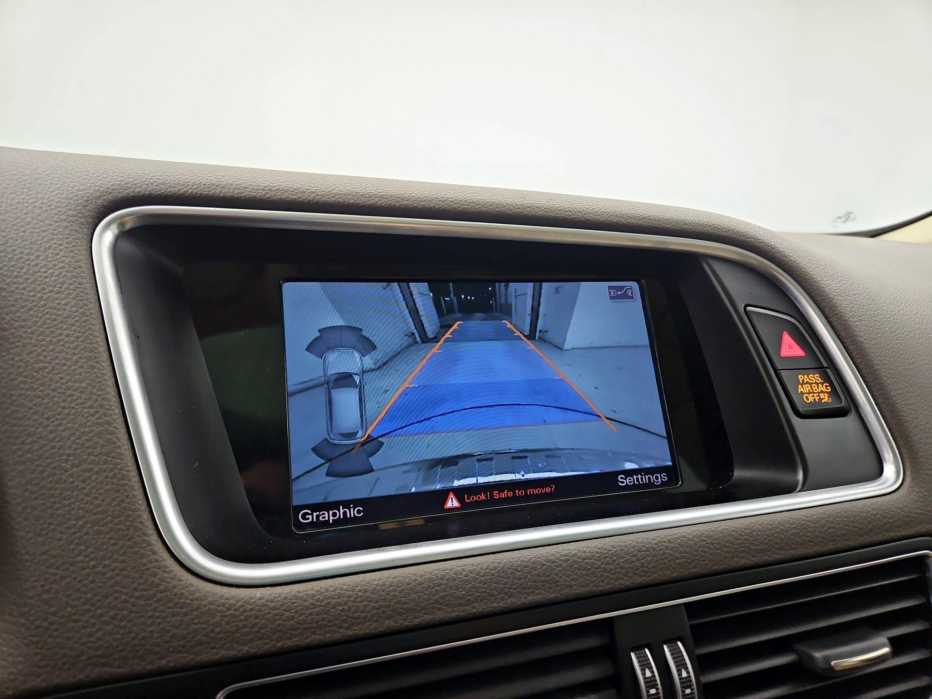 Thumbnail: 2017 Audi Q5 - 15