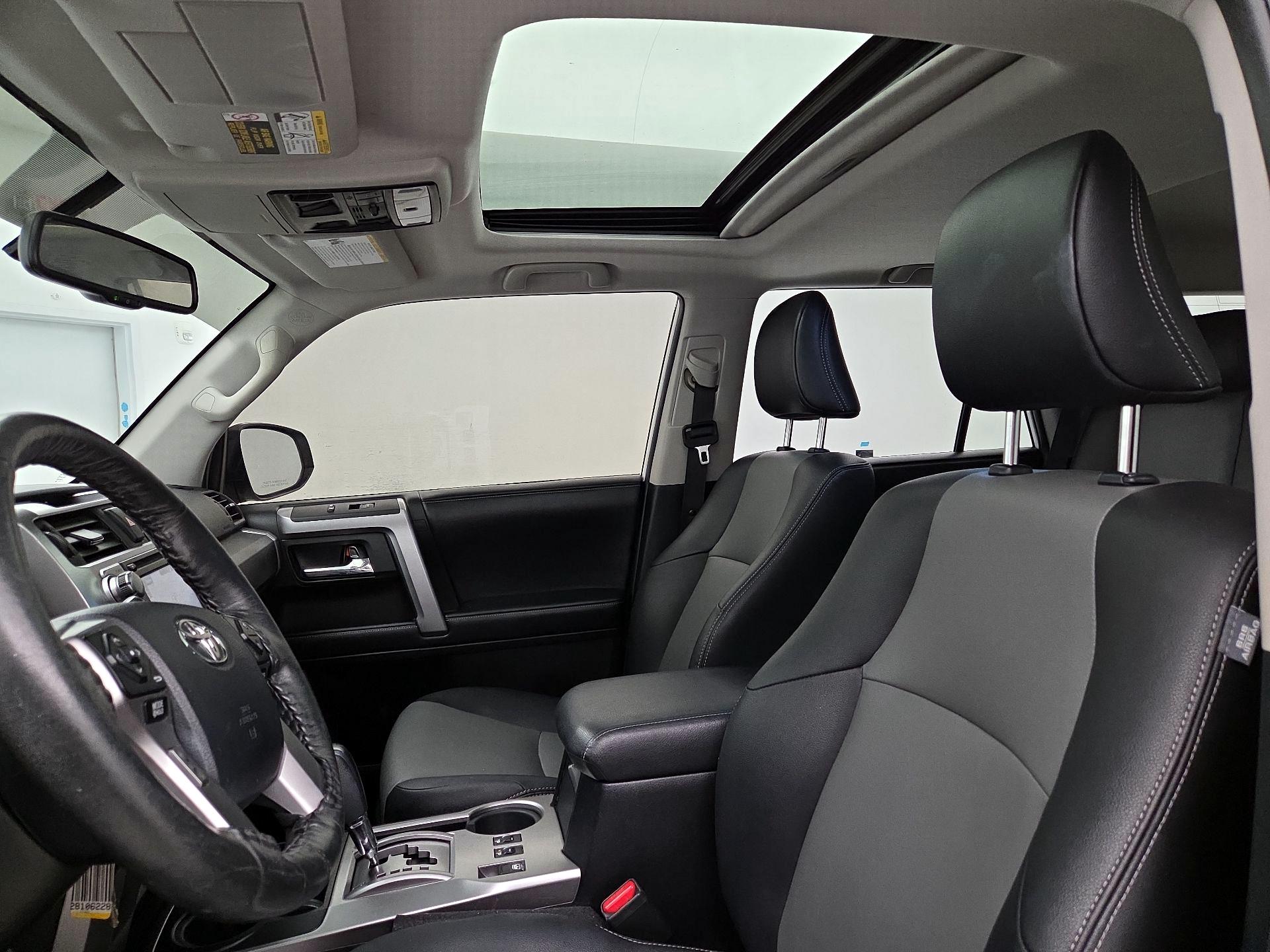 Thumbnail: 2018 Toyota 4Runner - 20