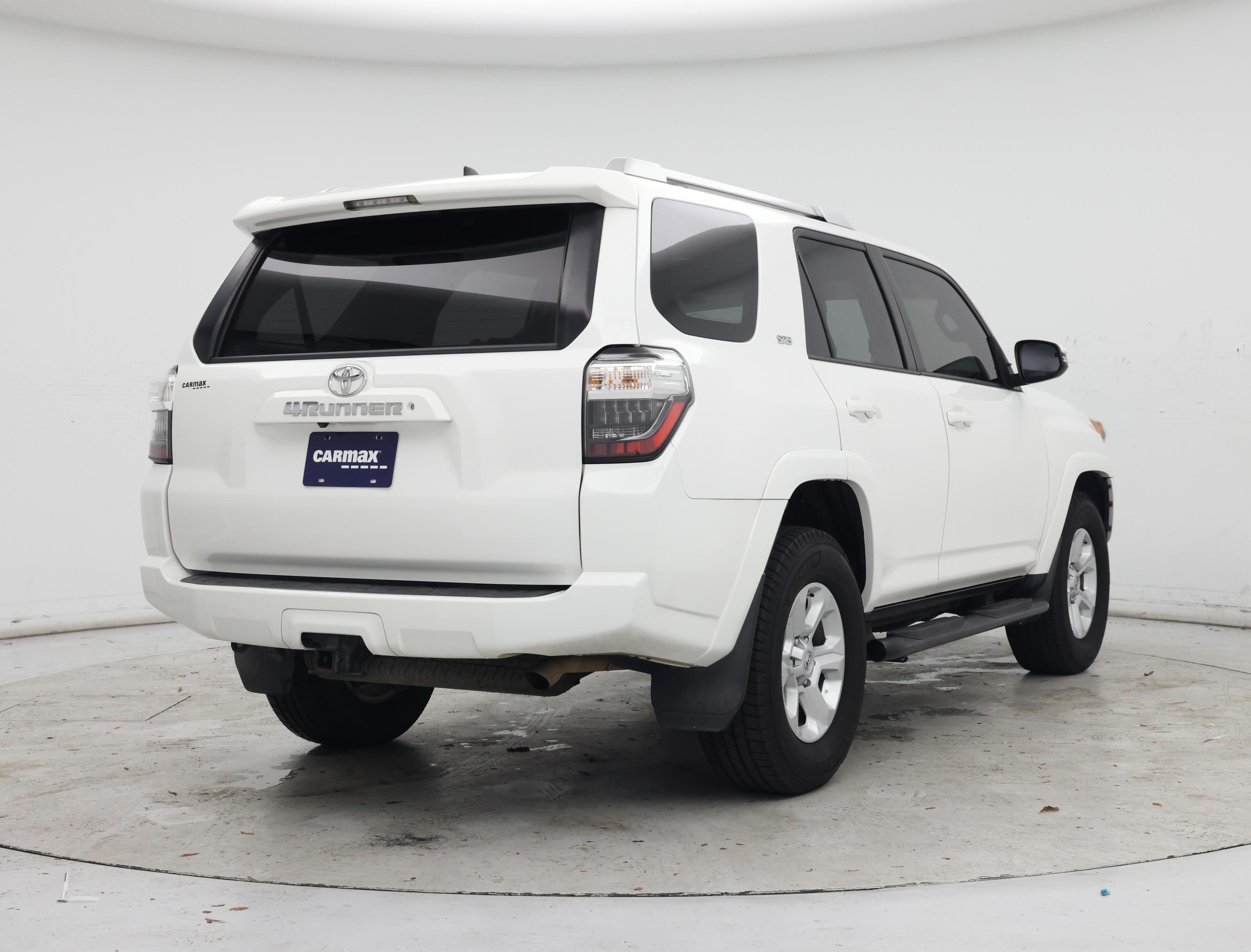 Thumbnail: 2018 Toyota 4Runner - 8