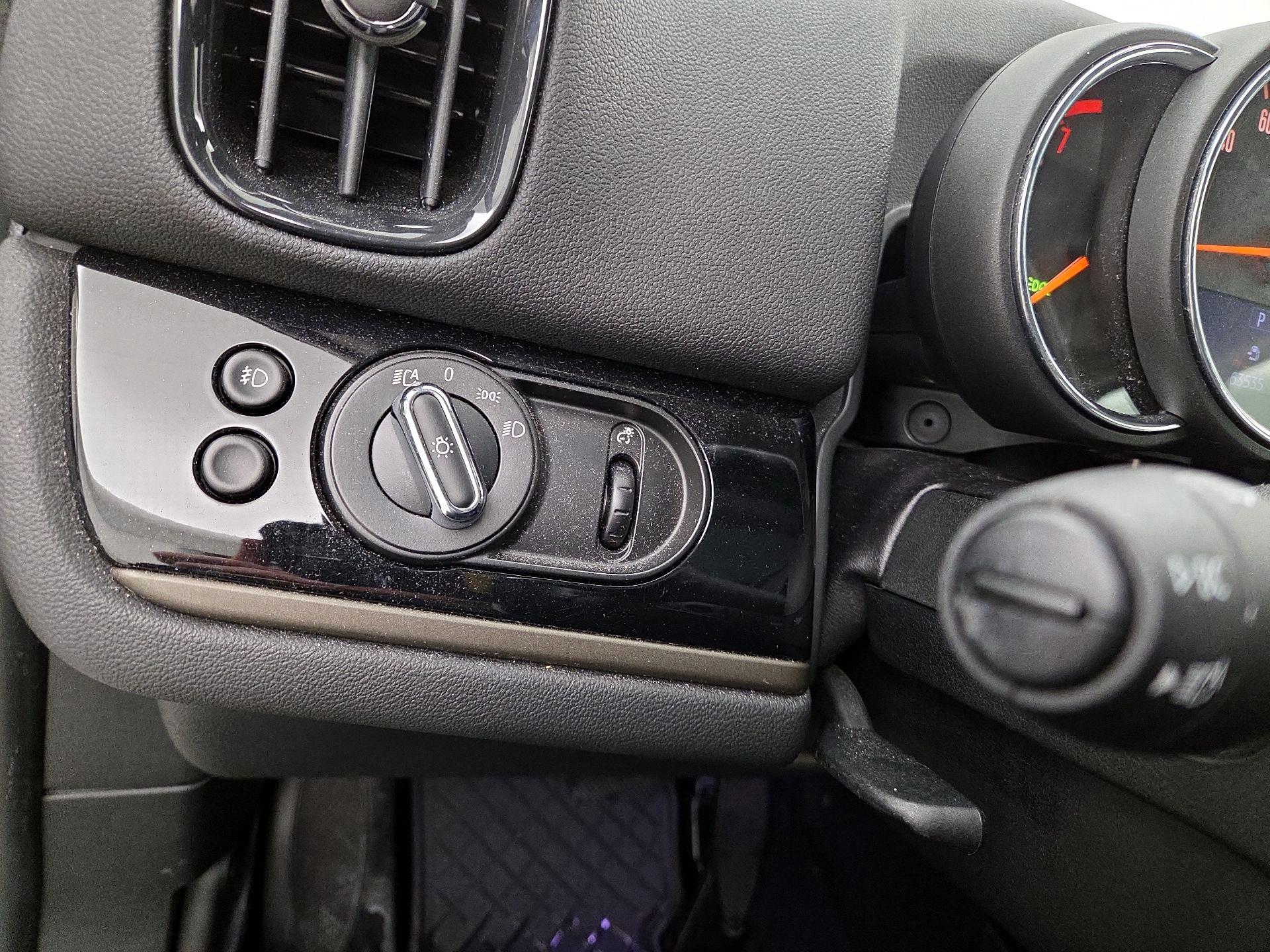 Thumbnail: 2019 MINI Cooper Countryman - 13