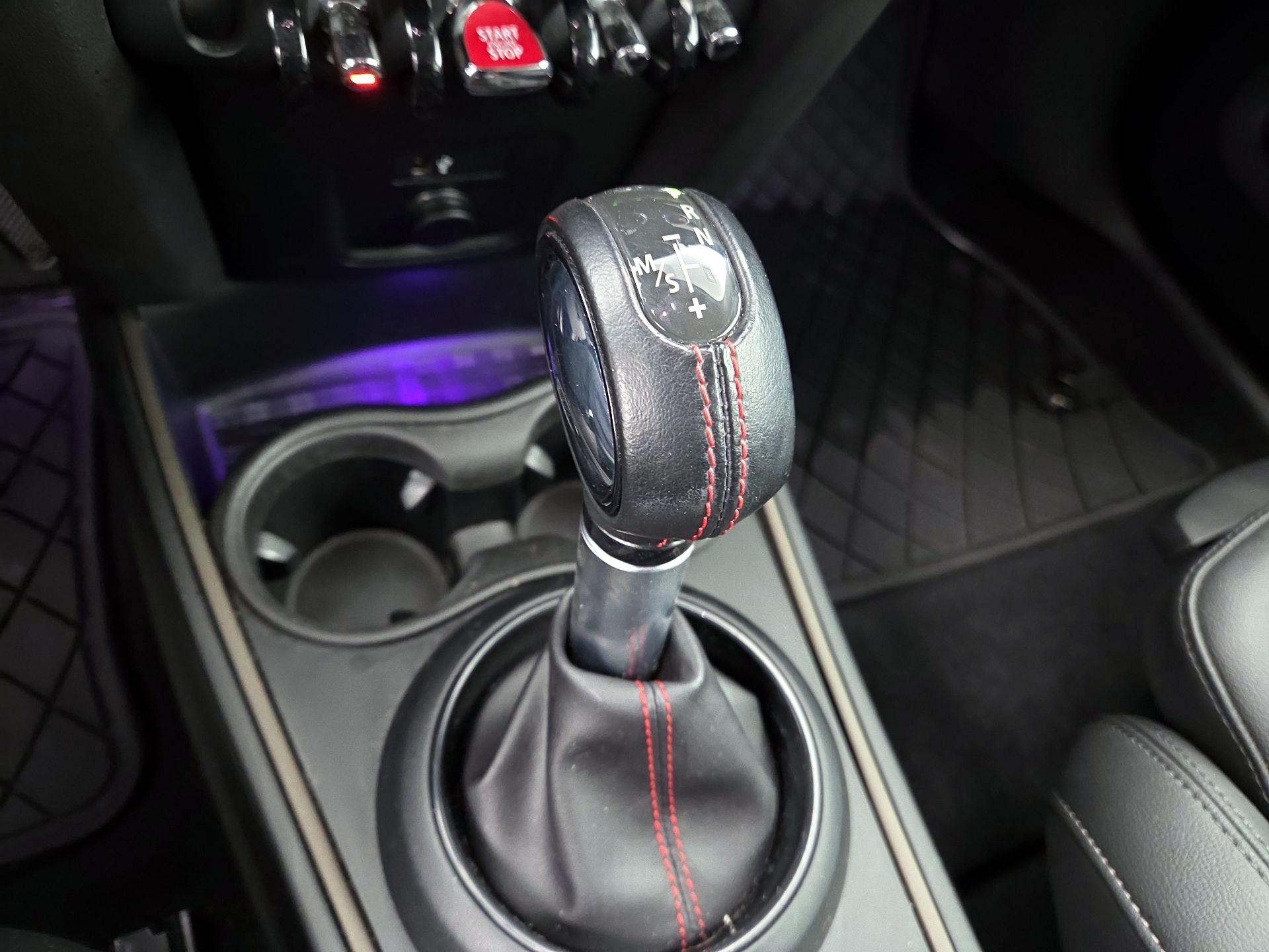 Thumbnail: 2019 MINI Cooper Countryman - 17