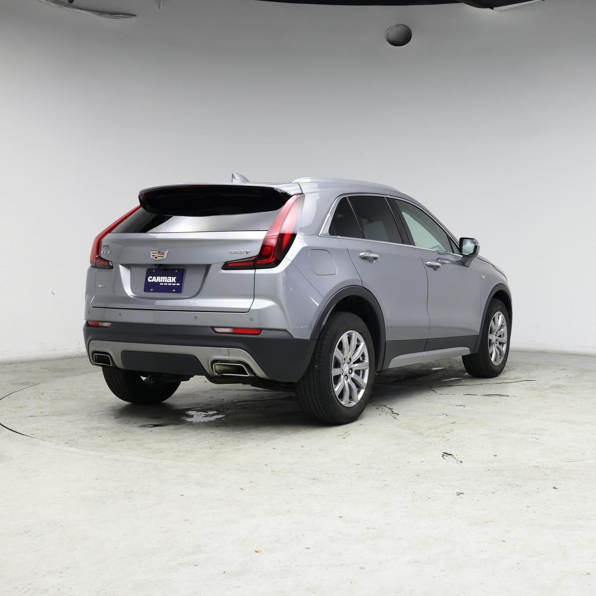 Thumbnail: 2023 Cadillac XT4 - 8