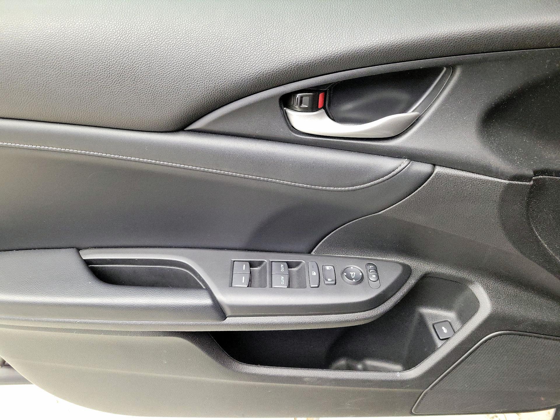 Thumbnail: 2022 Honda Insight - 12