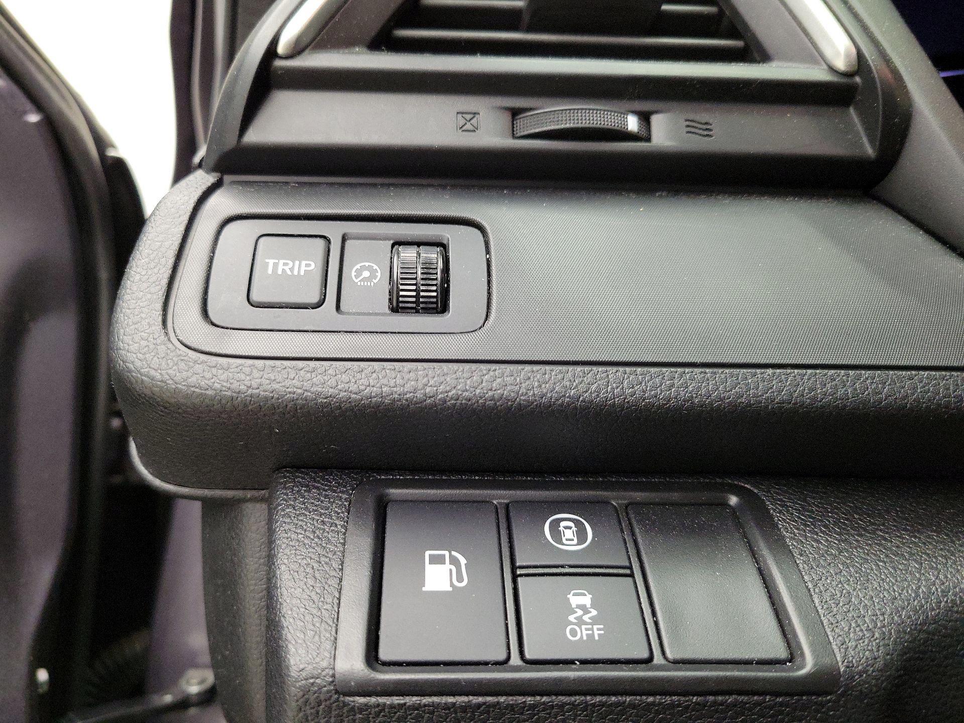 Thumbnail: 2022 Honda Insight - 13