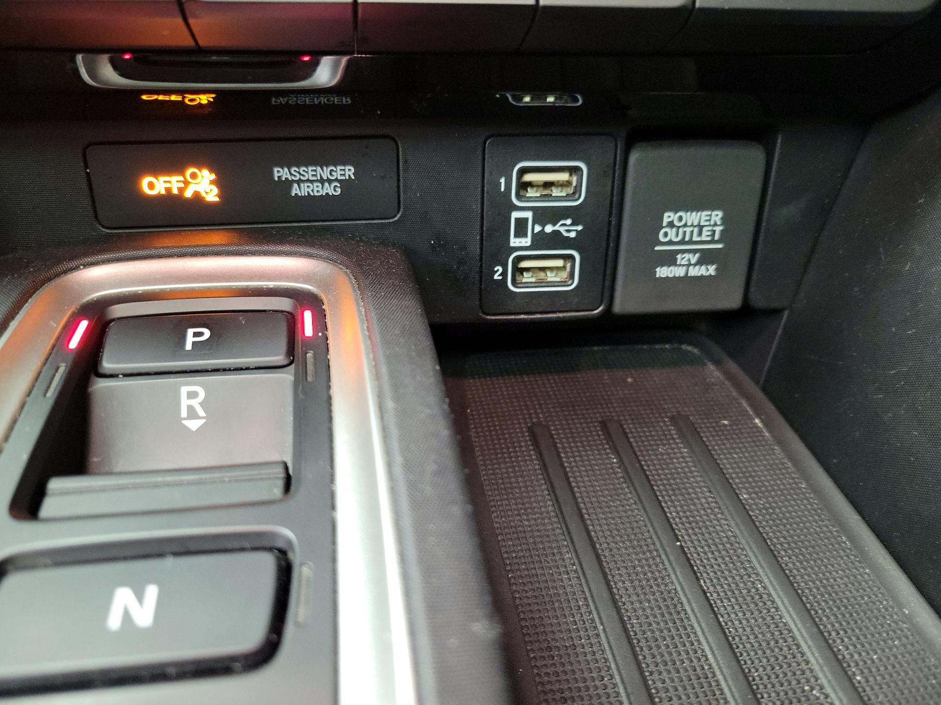 Thumbnail: 2022 Honda Insight - 19