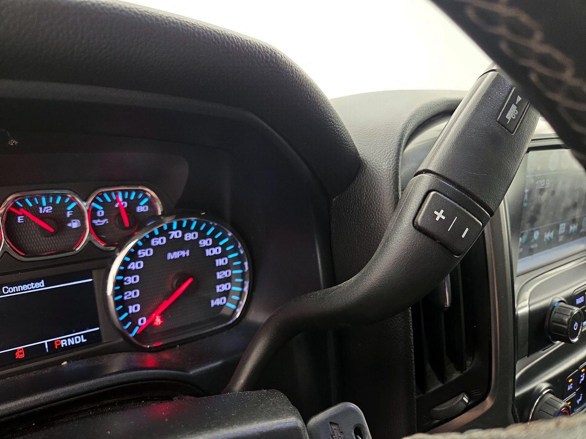 Thumbnail: 2018 Chevrolet Silverado 1500 - 17