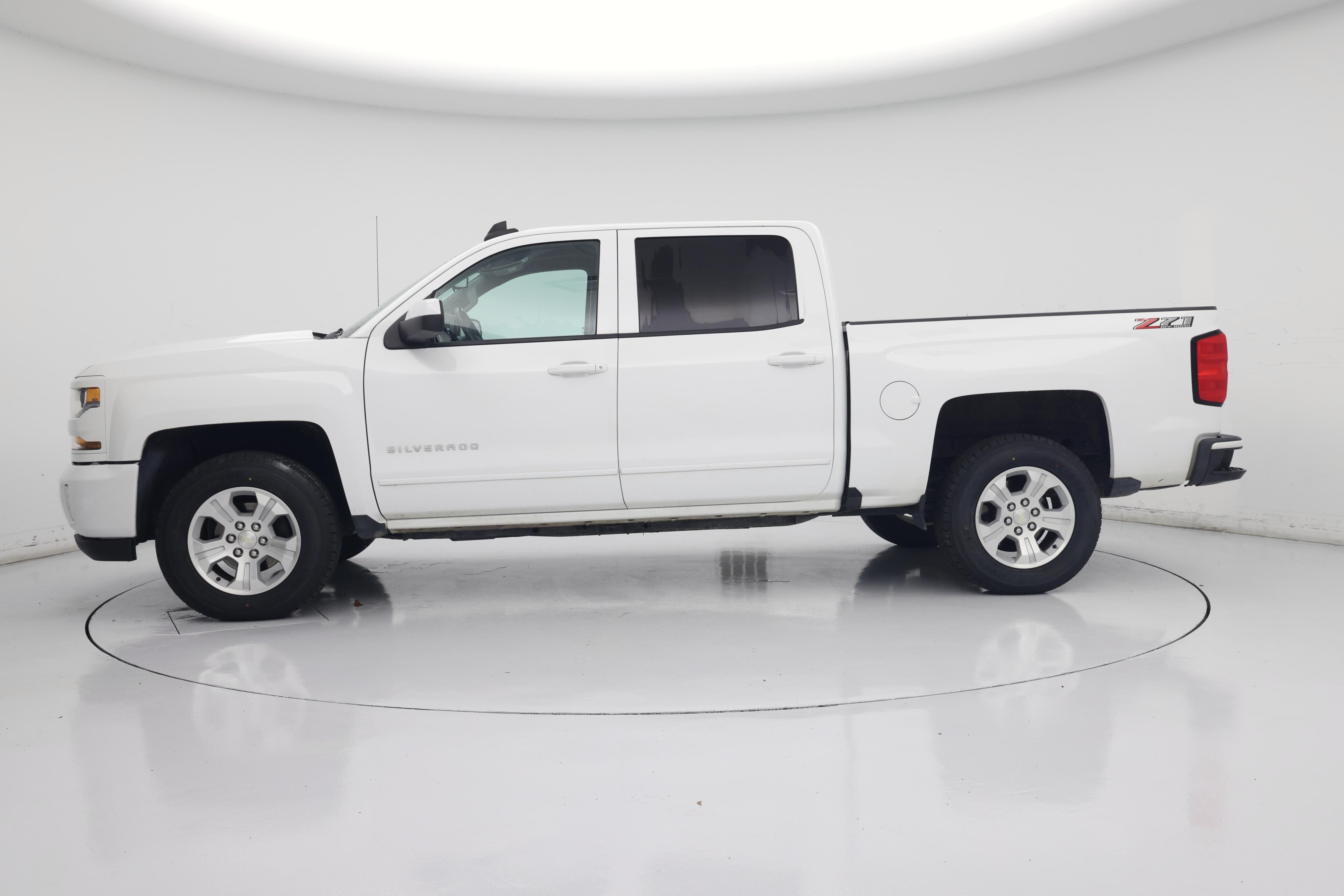 Thumbnail: 2018 Chevrolet Silverado 1500 - 3