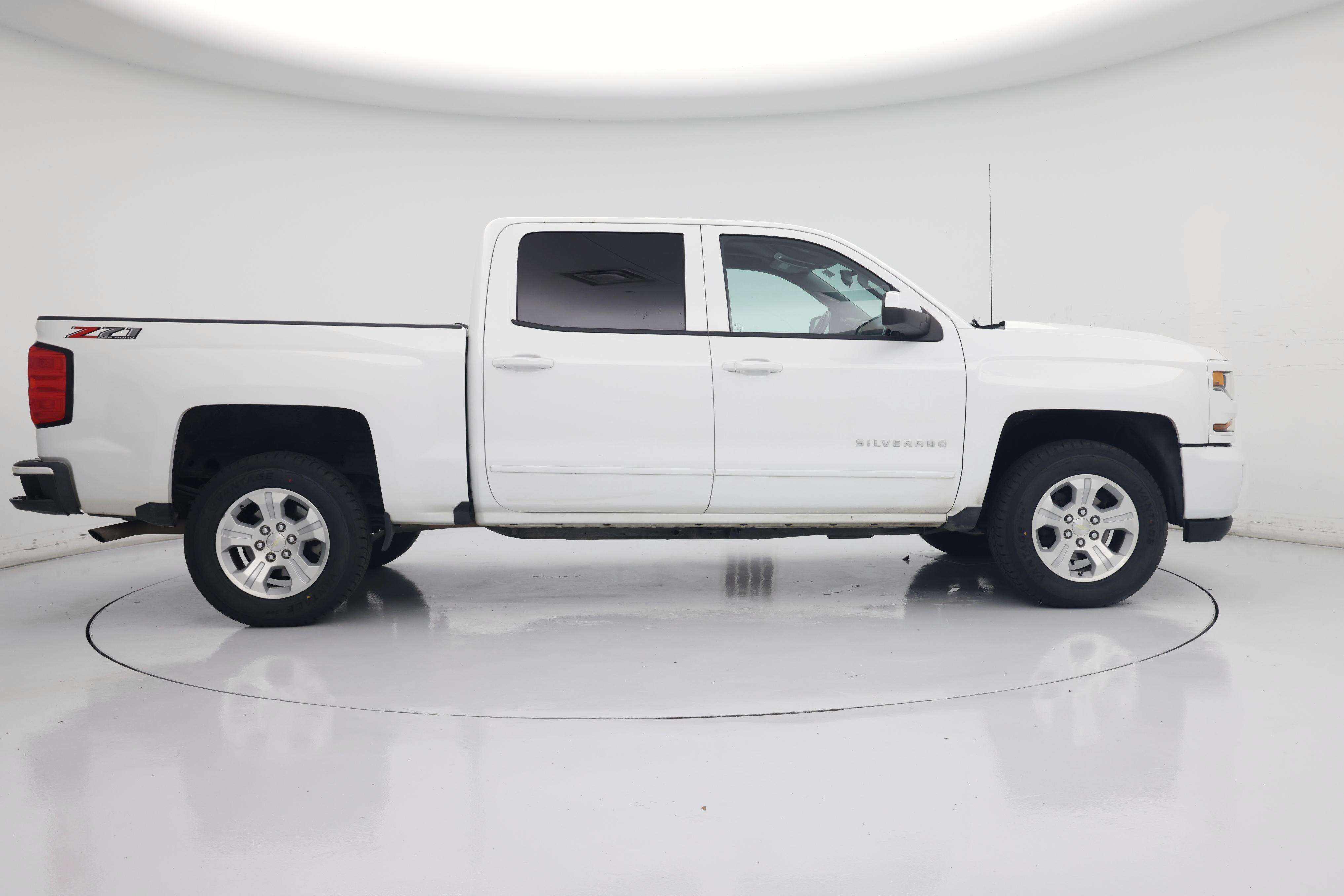 Thumbnail: 2018 Chevrolet Silverado 1500 - 7