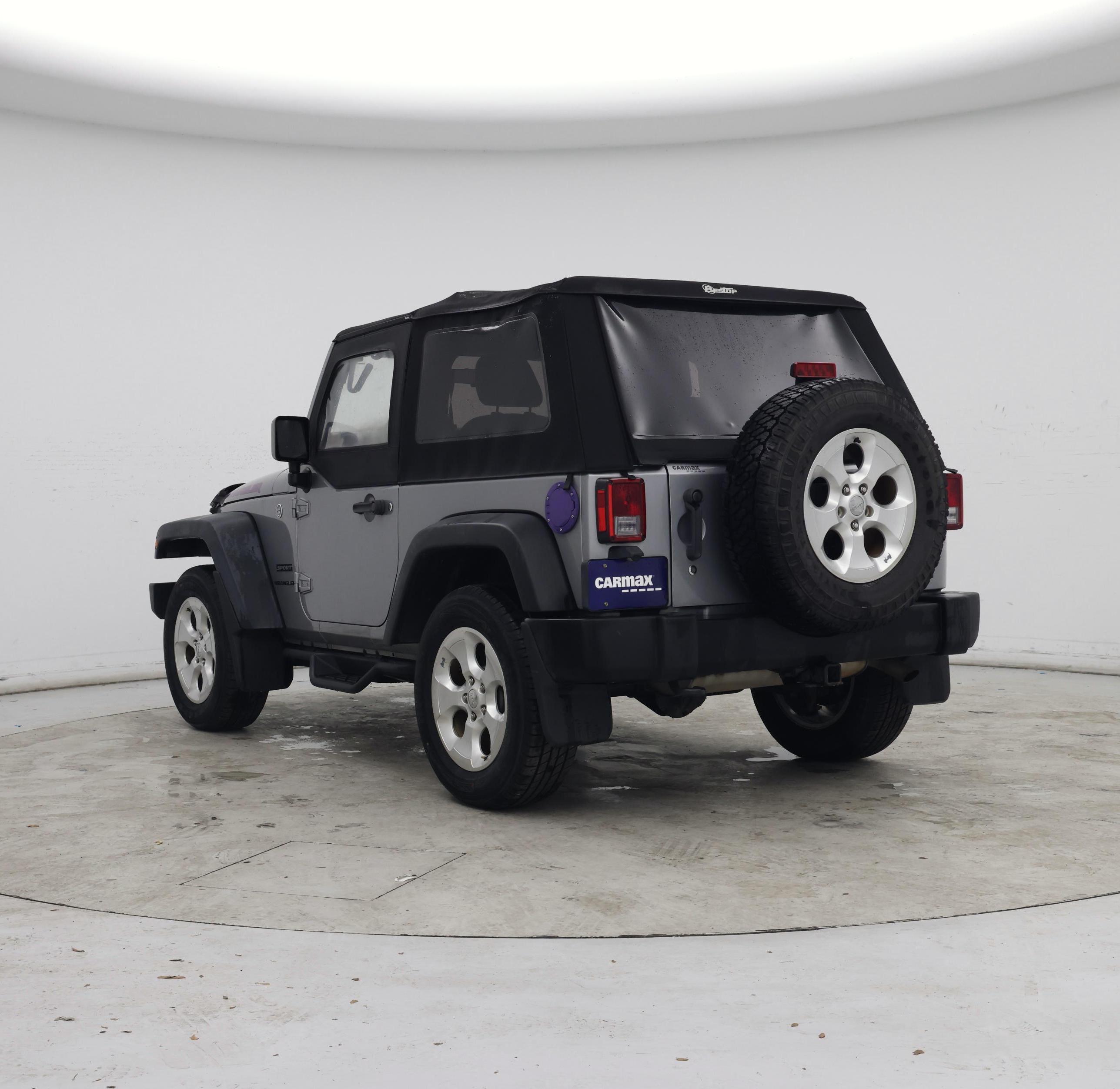 Thumbnail: 2016 Jeep Wrangler - 2