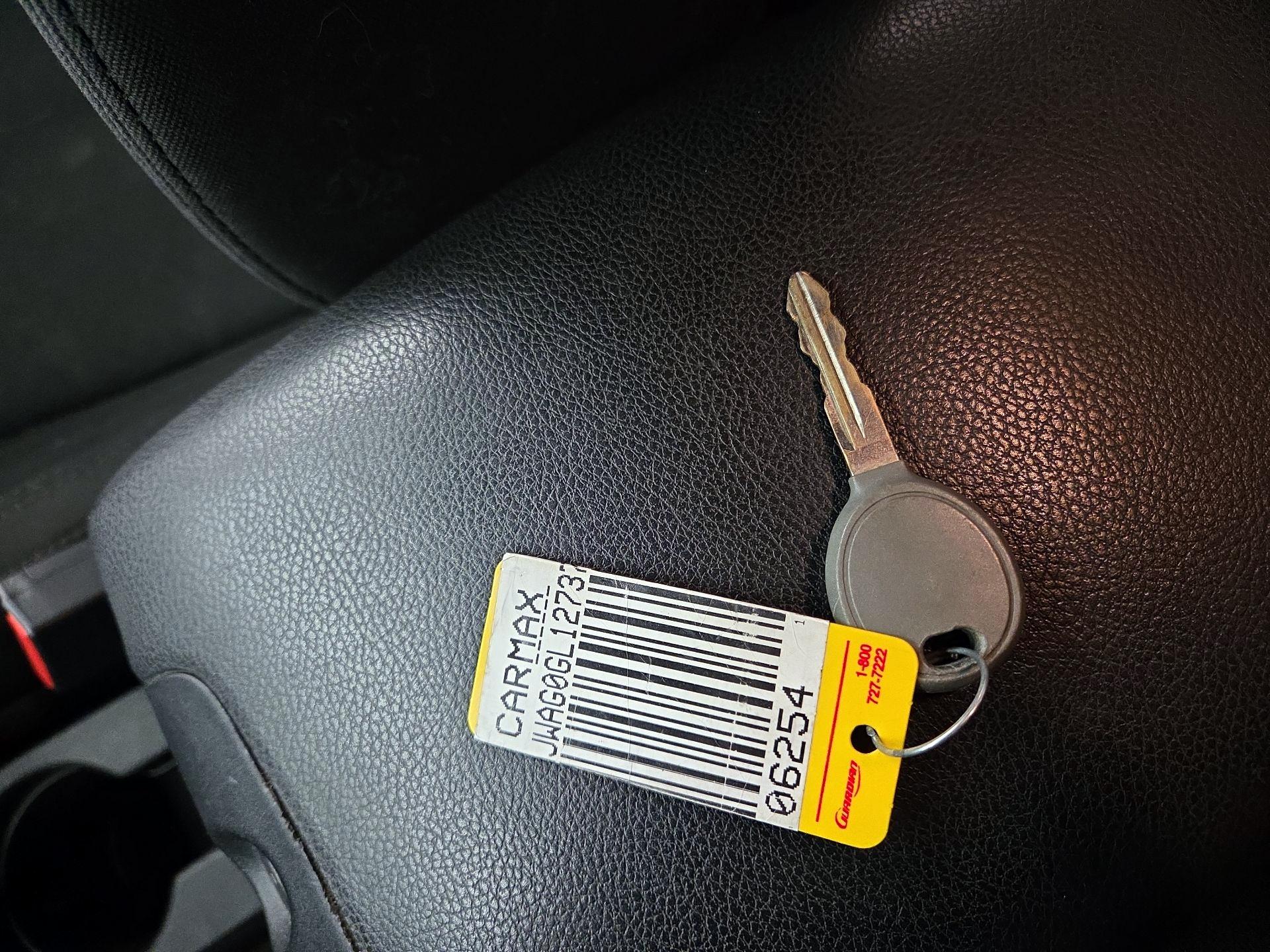 Thumbnail: 2016 Jeep Wrangler - 20