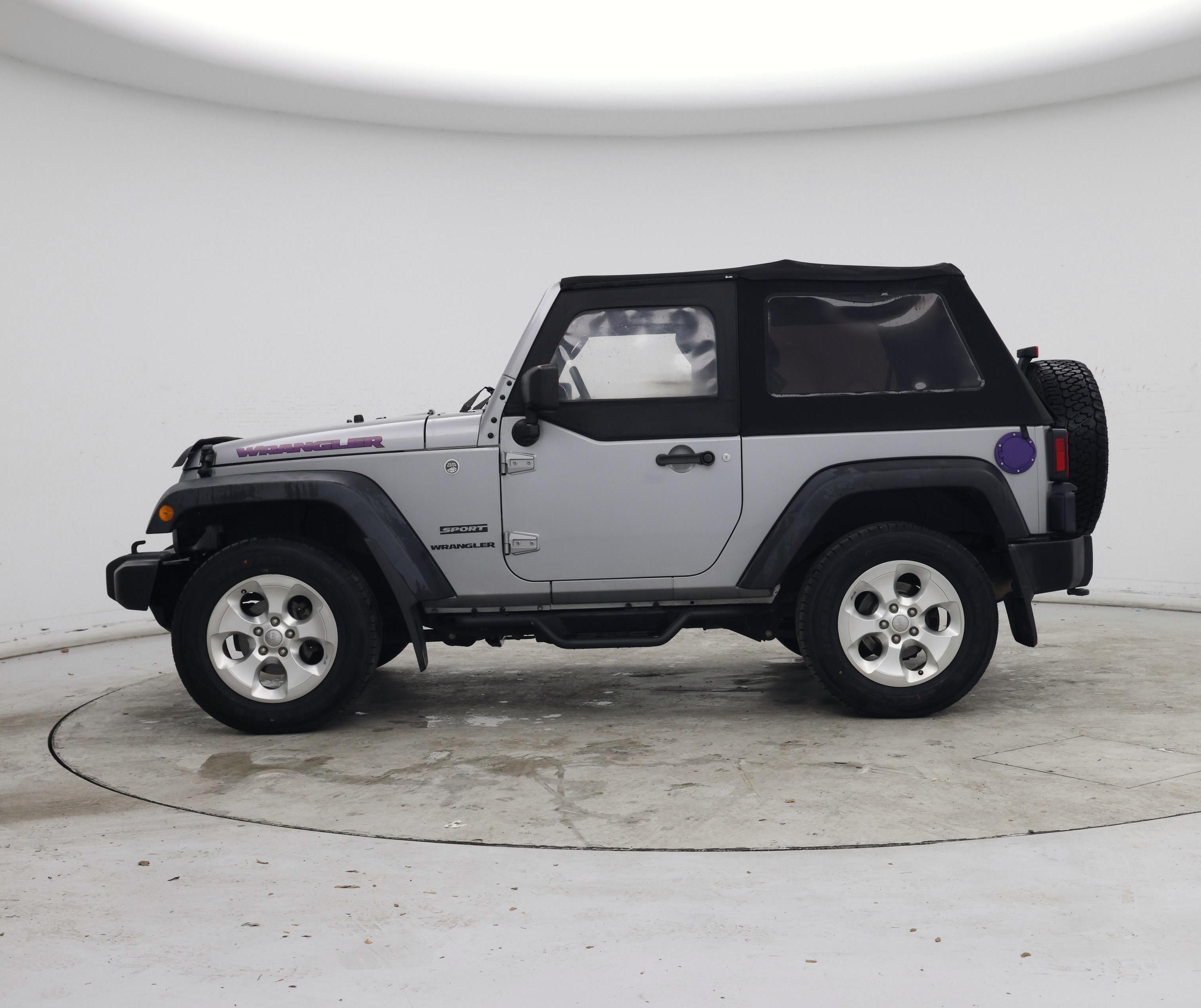 Thumbnail: 2016 Jeep Wrangler - 3