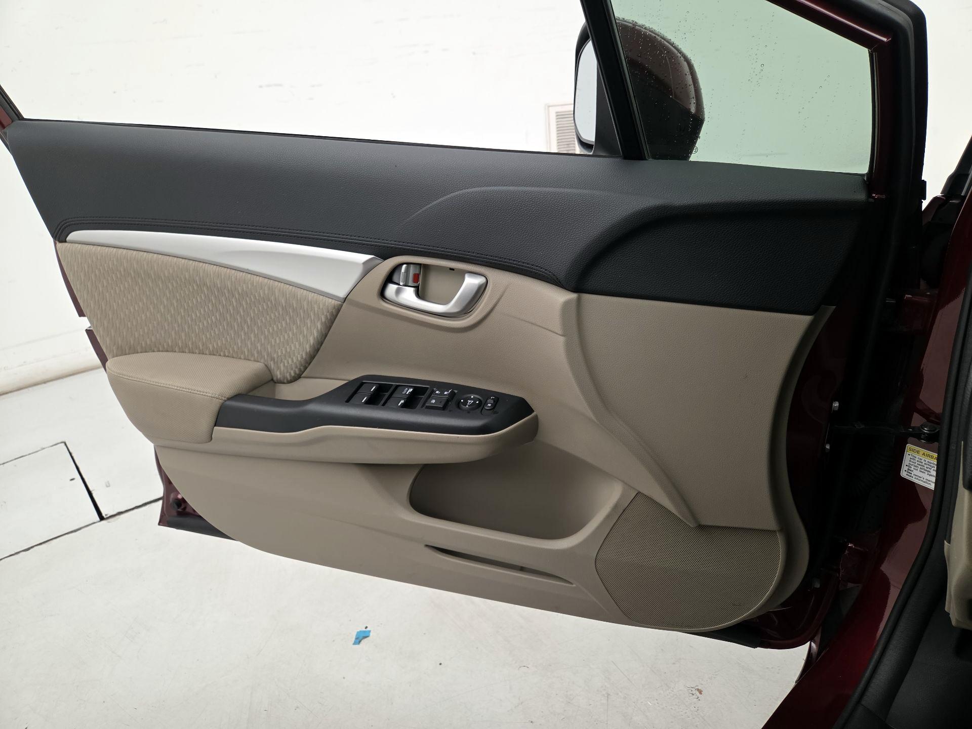 Thumbnail: 2014 Honda Civic - 12