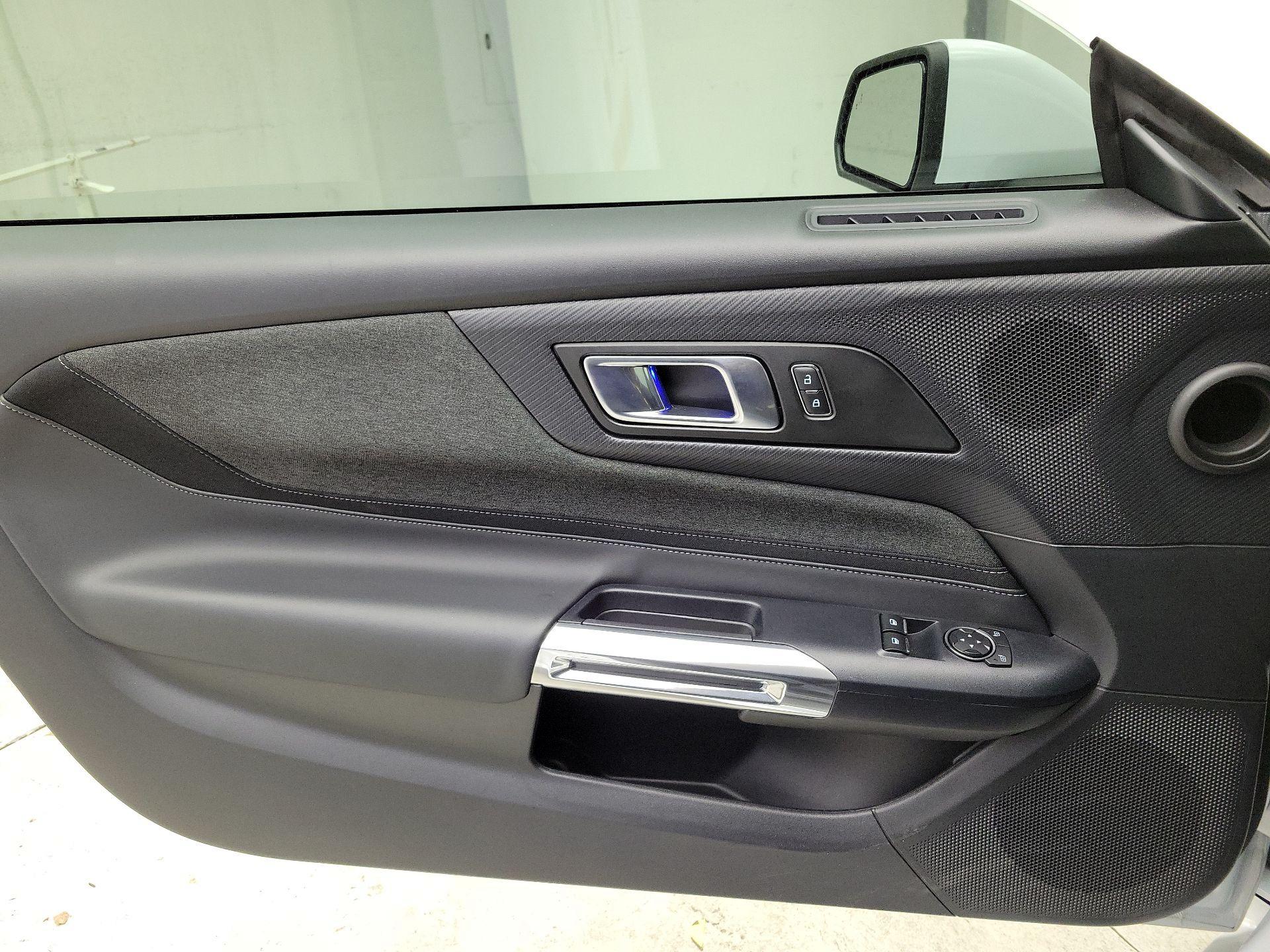 Thumbnail: 2025 Ford Mustang - 12