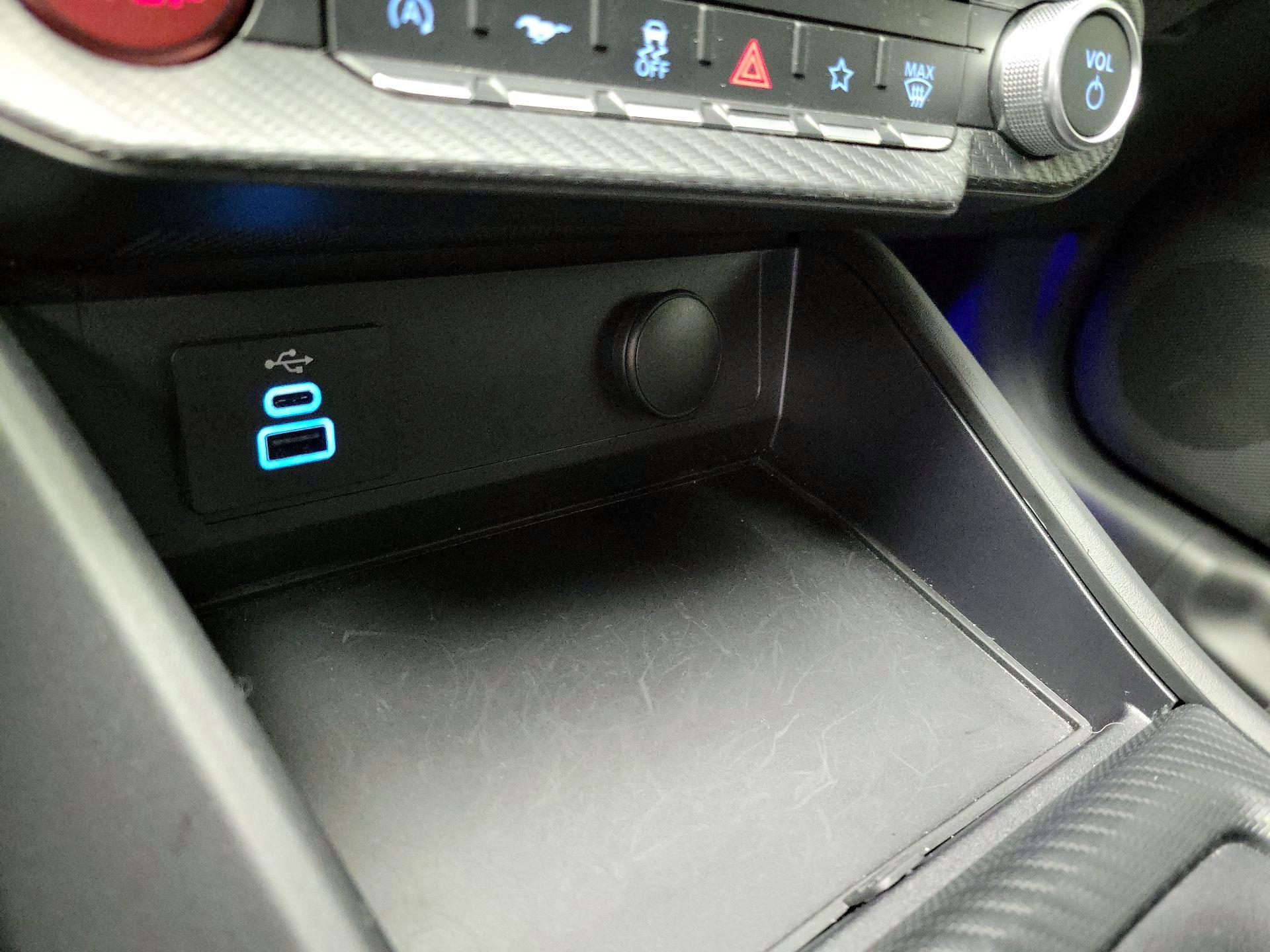 Thumbnail: 2025 Ford Mustang - 18