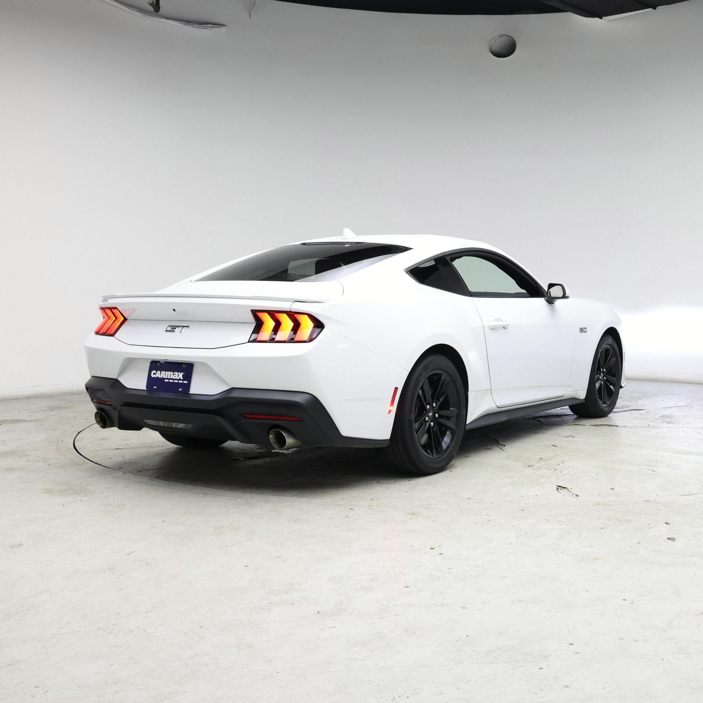 Thumbnail: 2025 Ford Mustang - 8