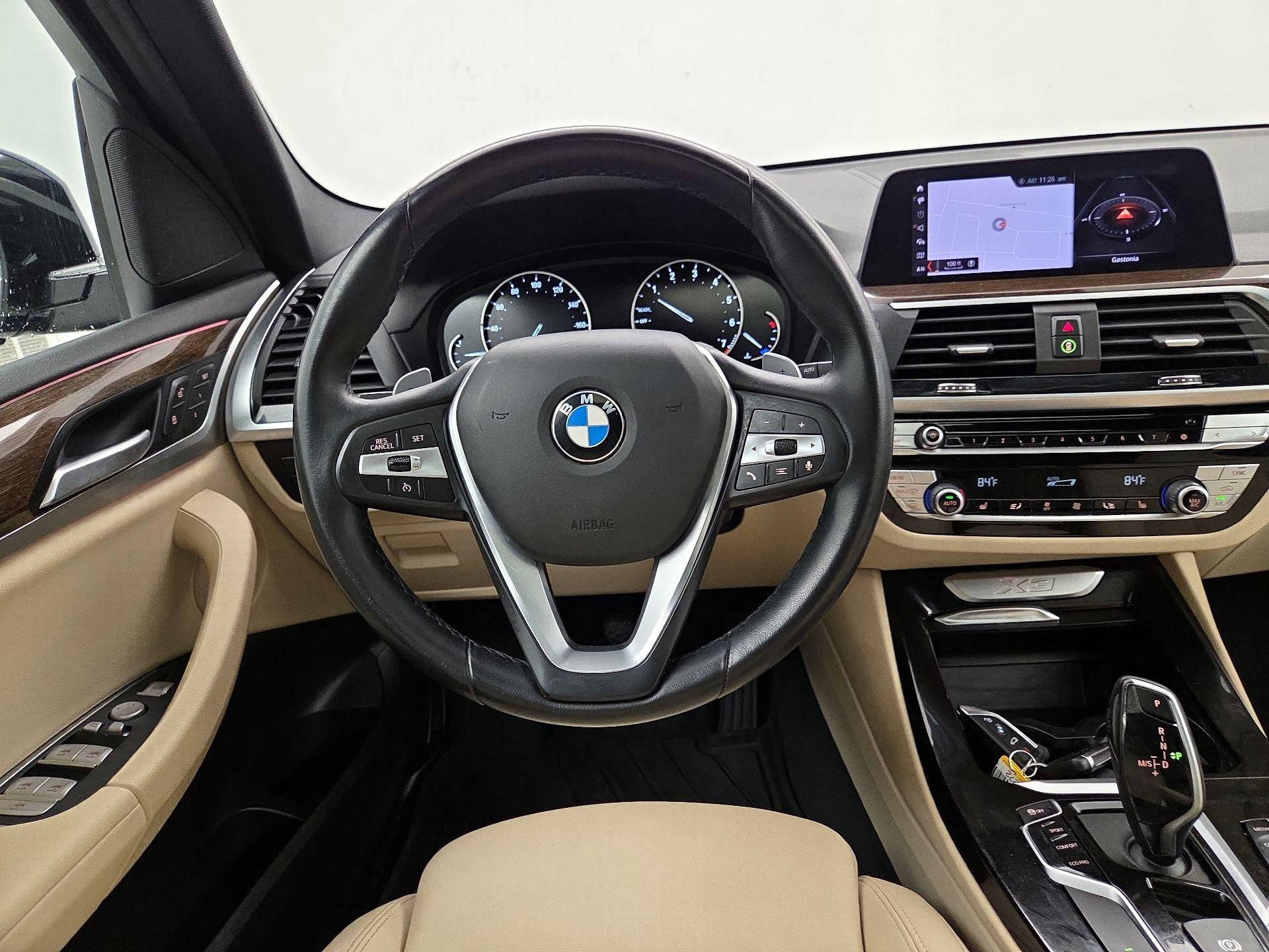 Thumbnail: 2021 BMW X3 - 10