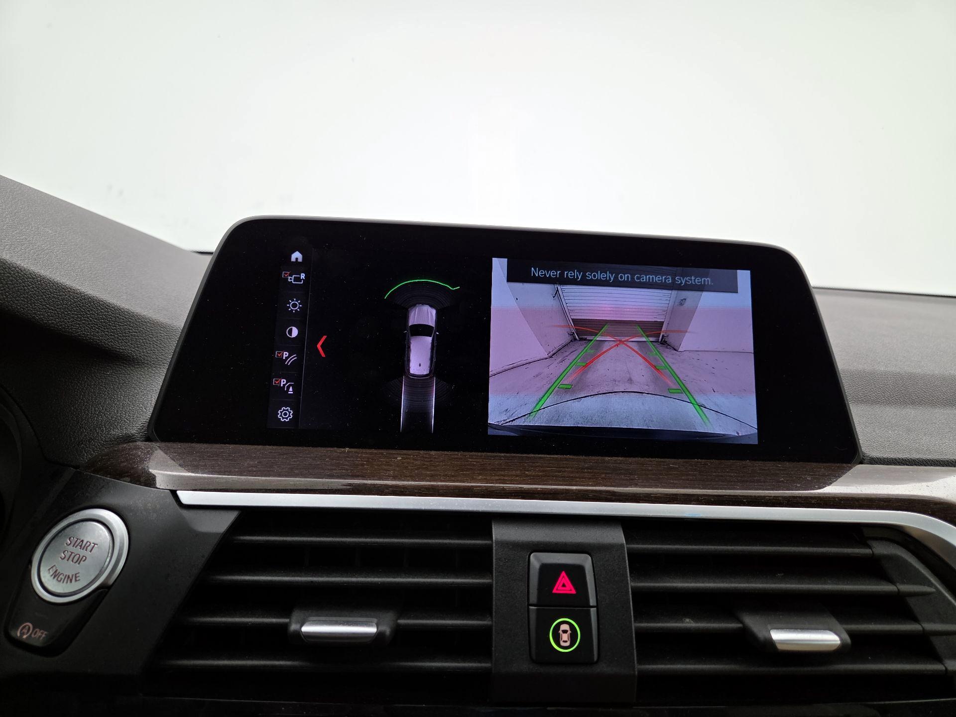 Thumbnail: 2021 BMW X3 - 15