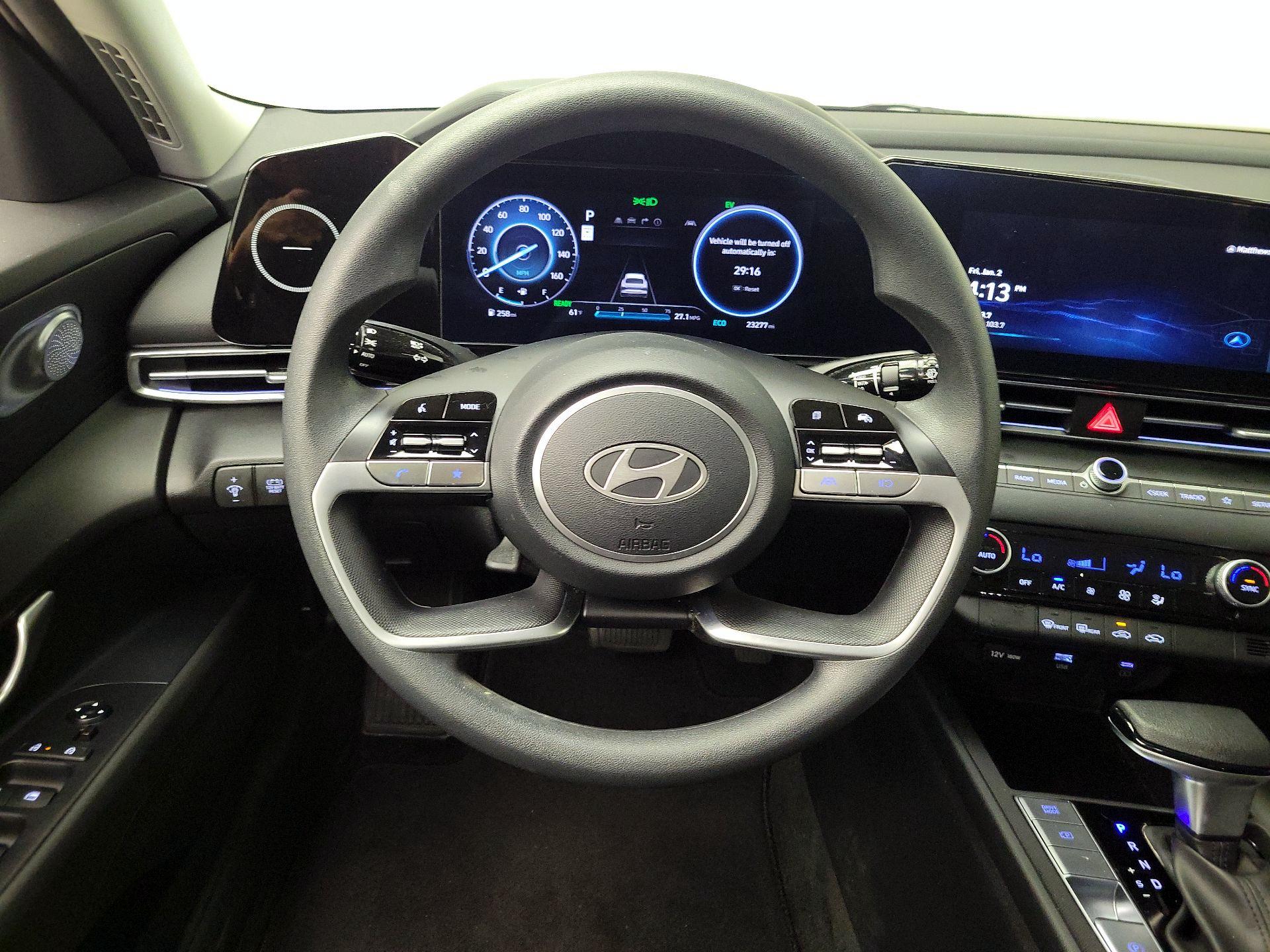 Thumbnail: 2024 Hyundai Elantra - 10