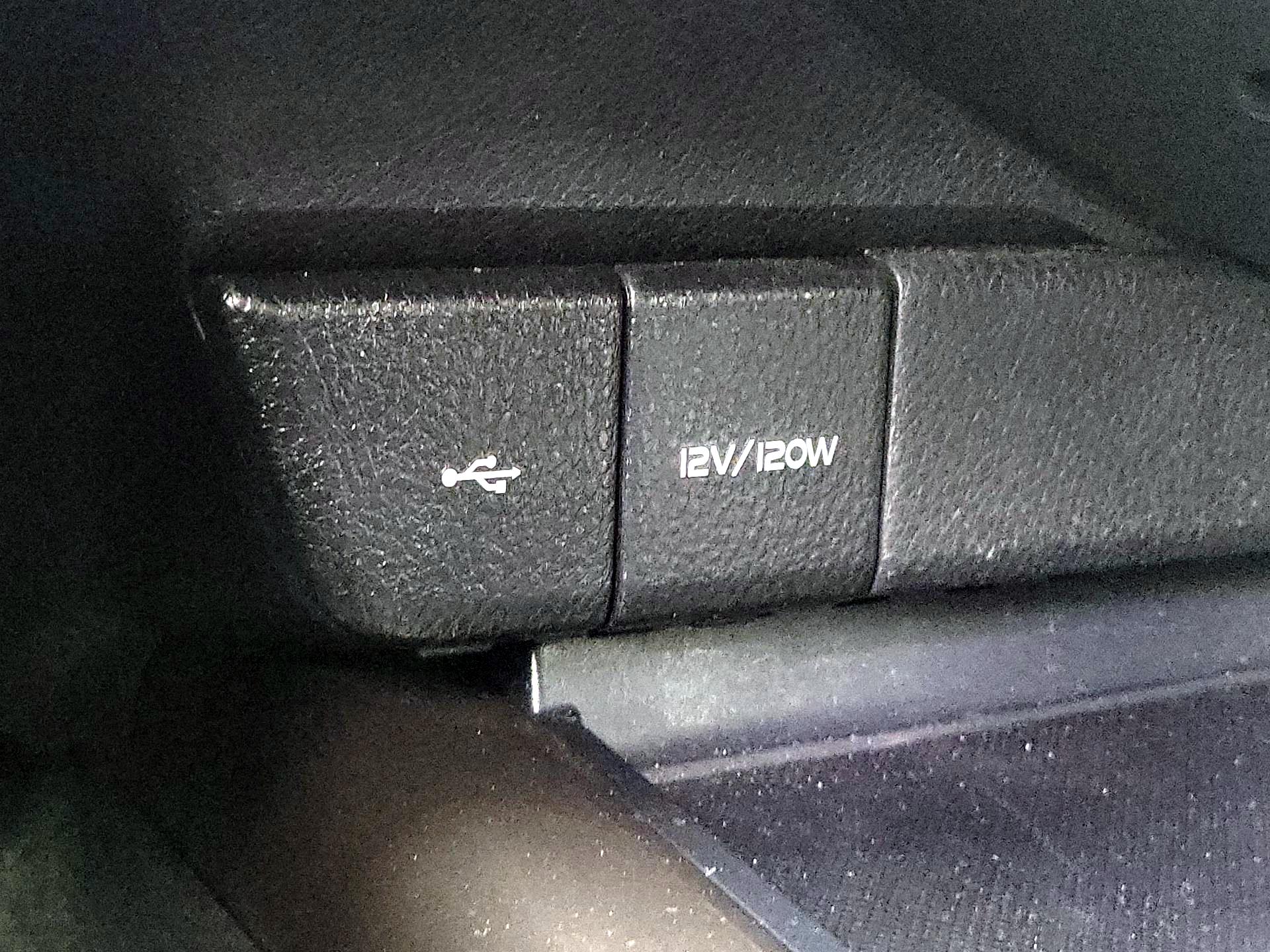 Thumbnail: 2022 Toyota Camry - 18