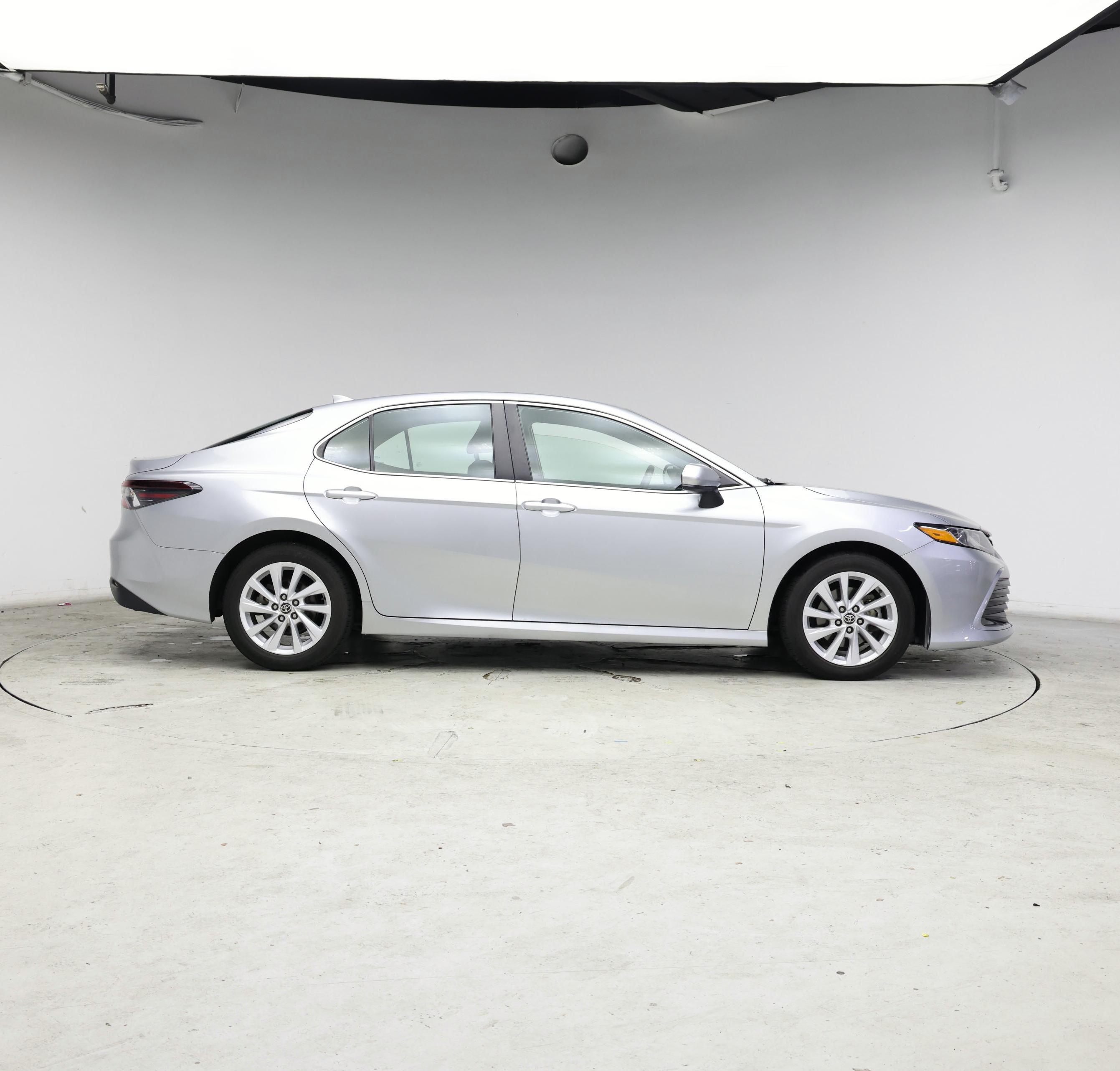 Thumbnail: 2022 Toyota Camry - 7