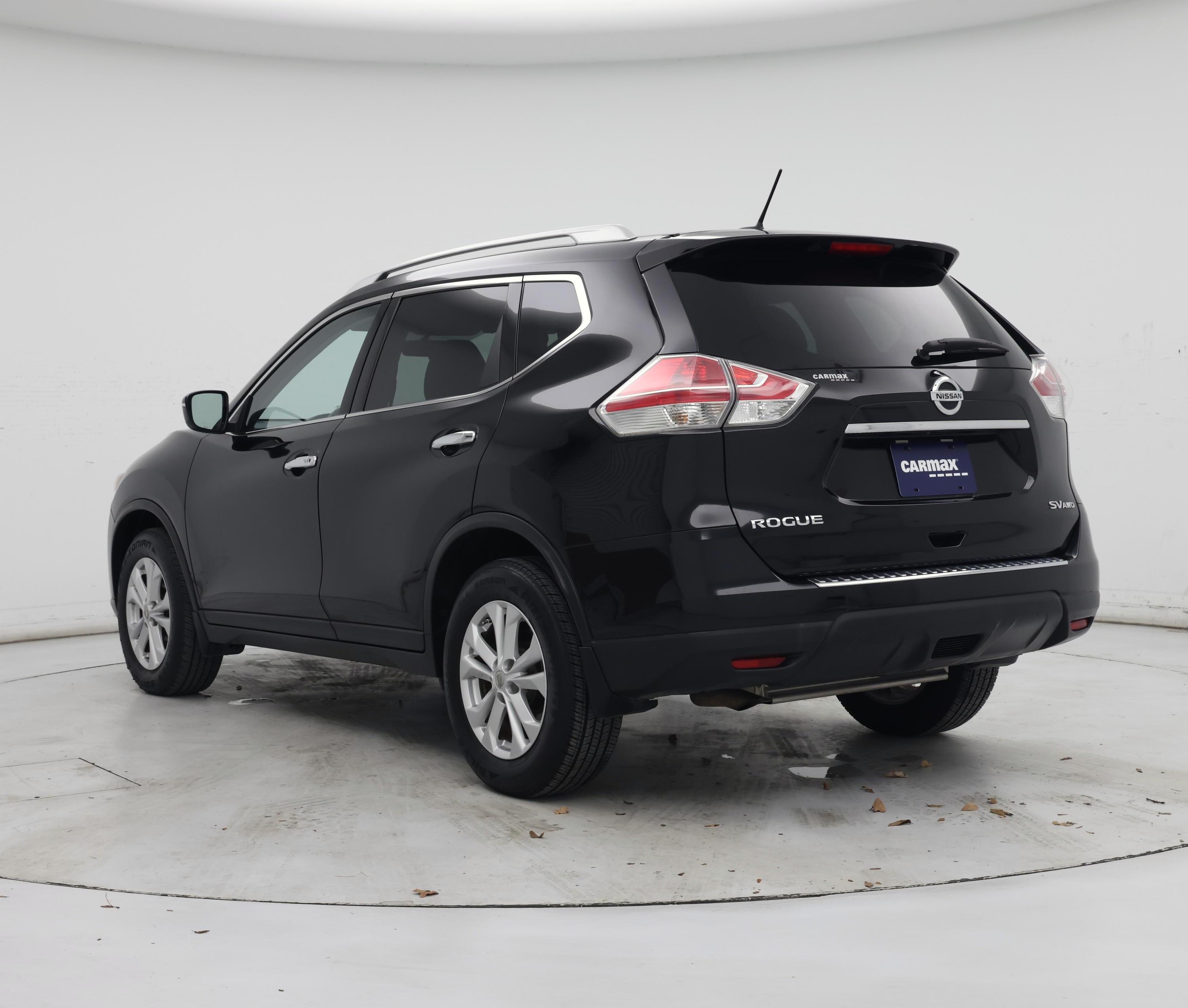 Thumbnail: 2015 Nissan Rogue - 2