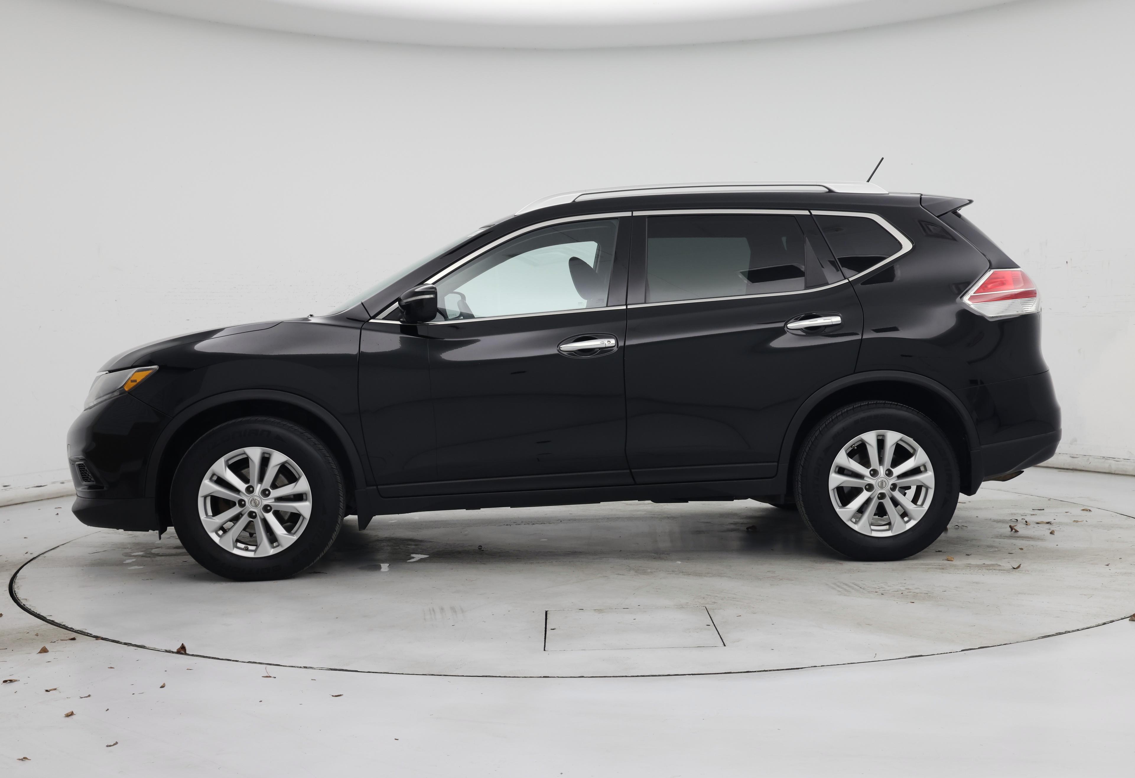 Thumbnail: 2015 Nissan Rogue - 3